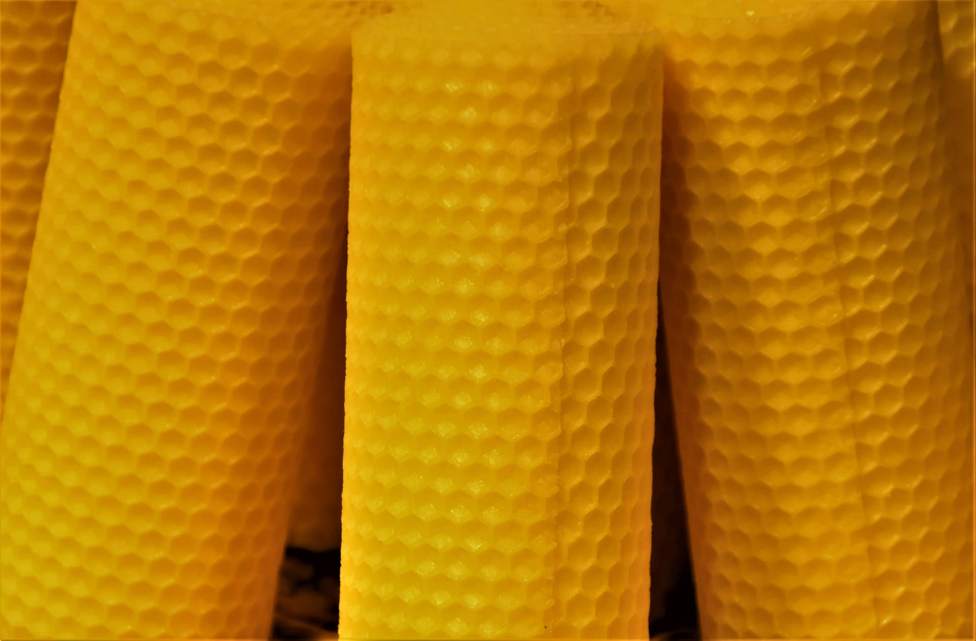 Honeycomb Pattern Rolls Background