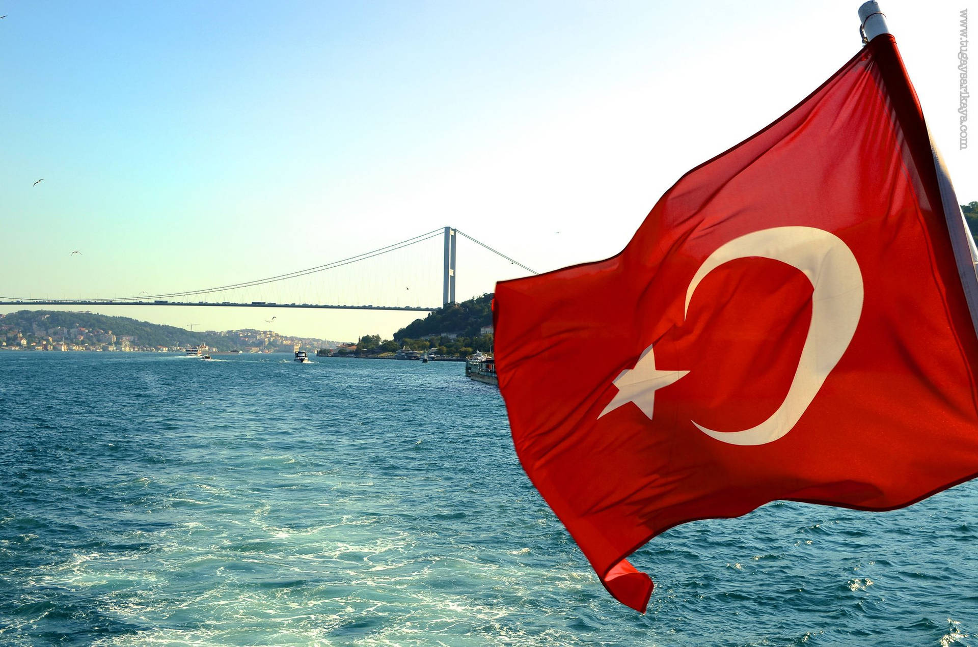 Honorable Flag Of Istanbul Background