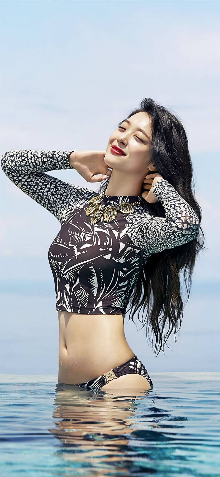 Hot Girl South Korean Actress Sulli