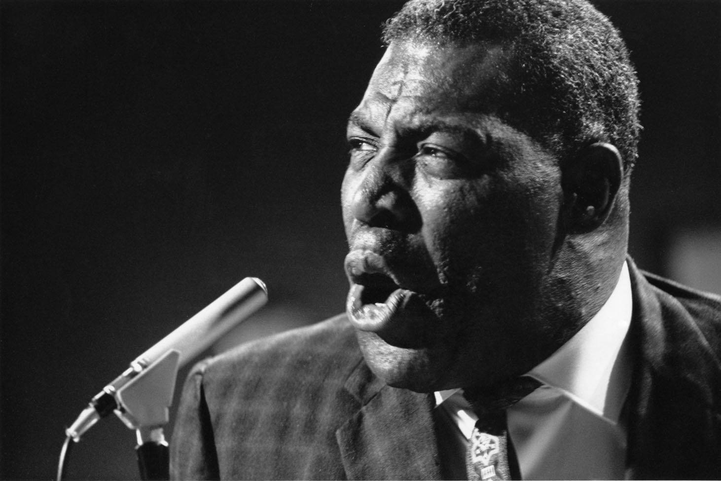 Howlin Wolf Awesome Photo Singing Blues Singer Background