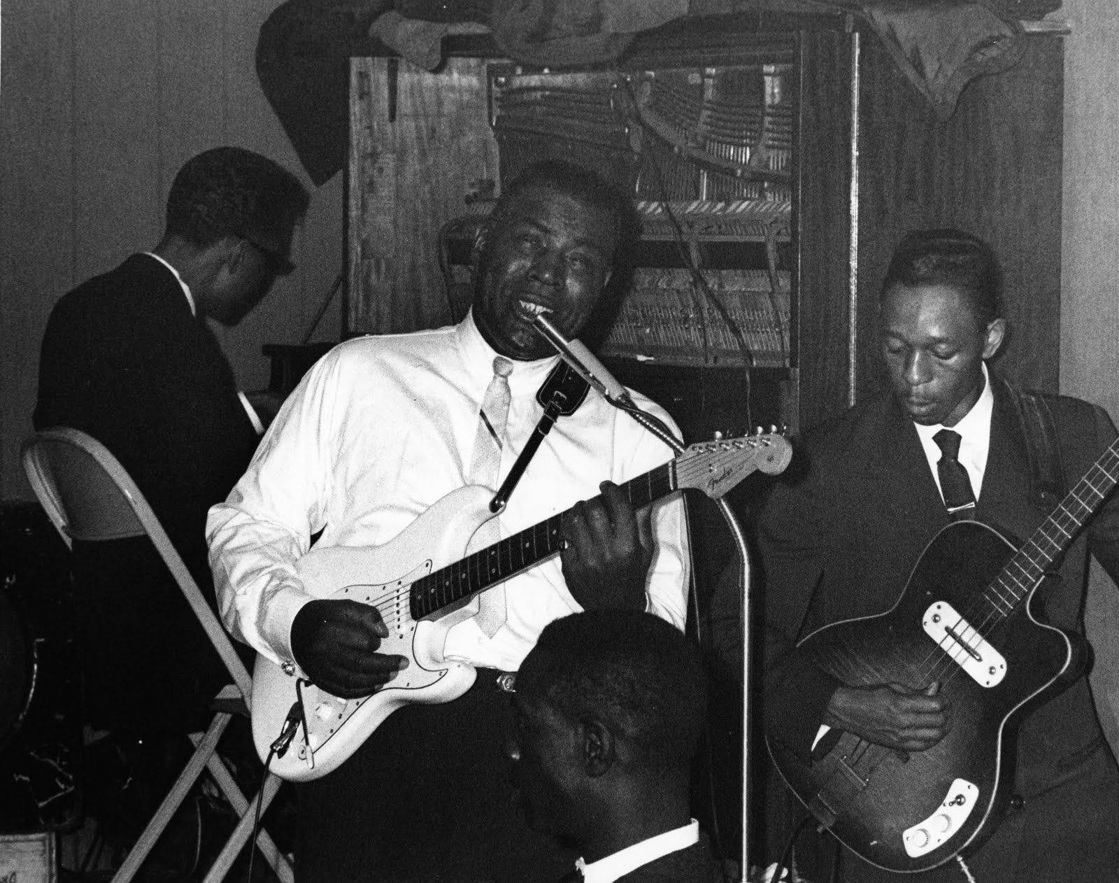 Howlin Wolf Photo Blues Singer Live Performance Background