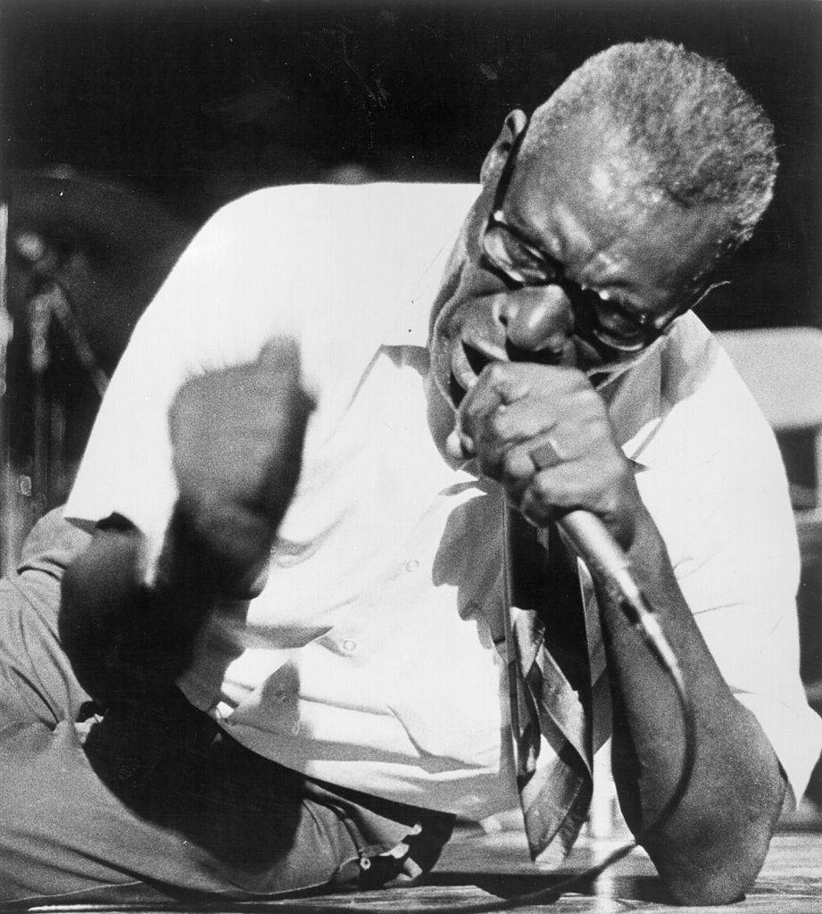 Howlin Wolf Singing Photo Black And White Background