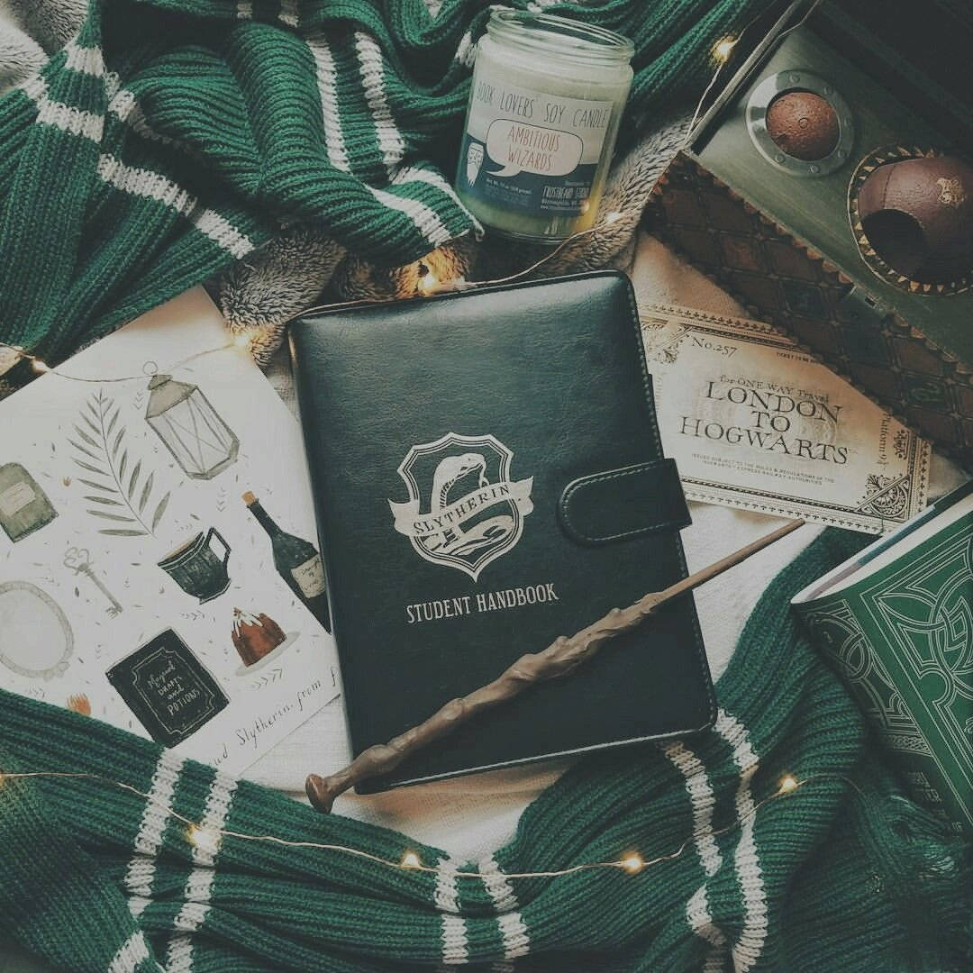 Hp Journal And Artefacts Aesthetic Background