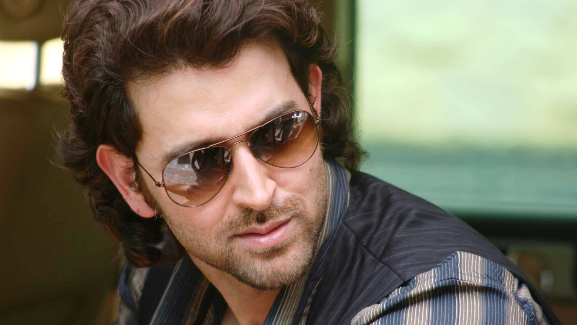 Hrithik Roshan, The Powerhouse Of Talent In Bollywood Background