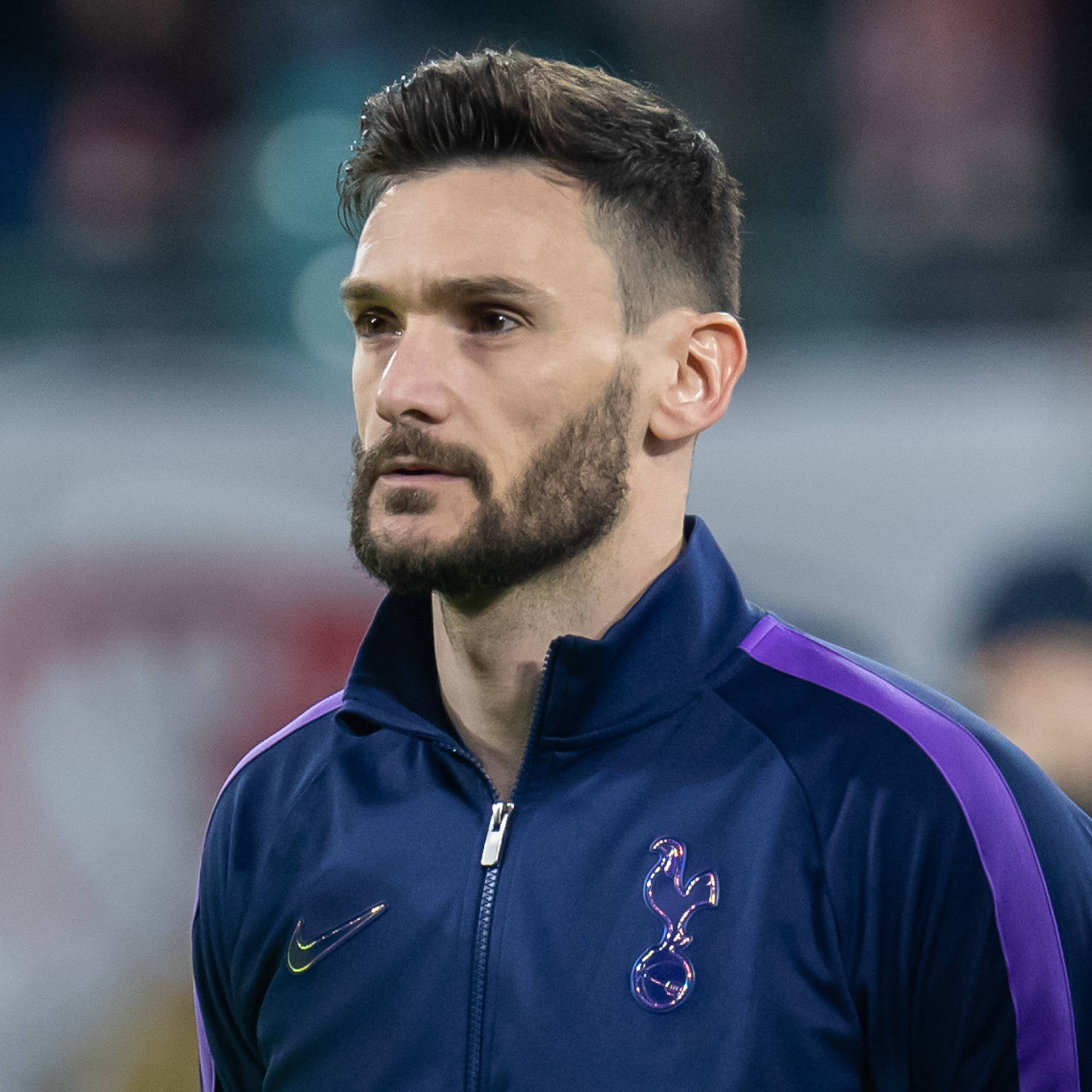 Hugo Lloris Frowning Background