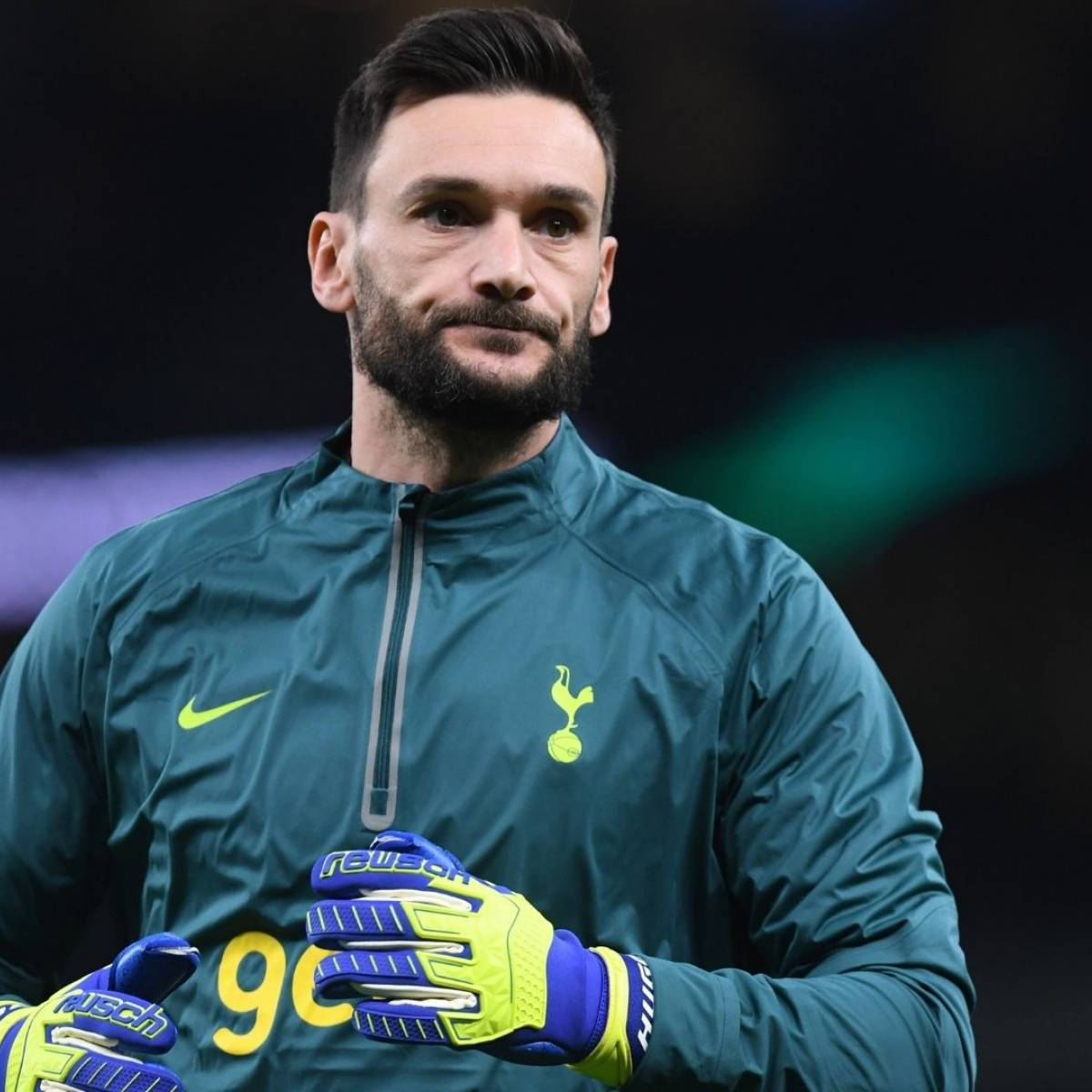 Hugo Lloris Ready Background