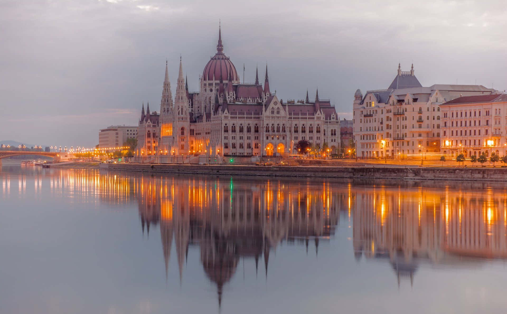 Hungarian Parliament Buildings With Gloomy Sky Background