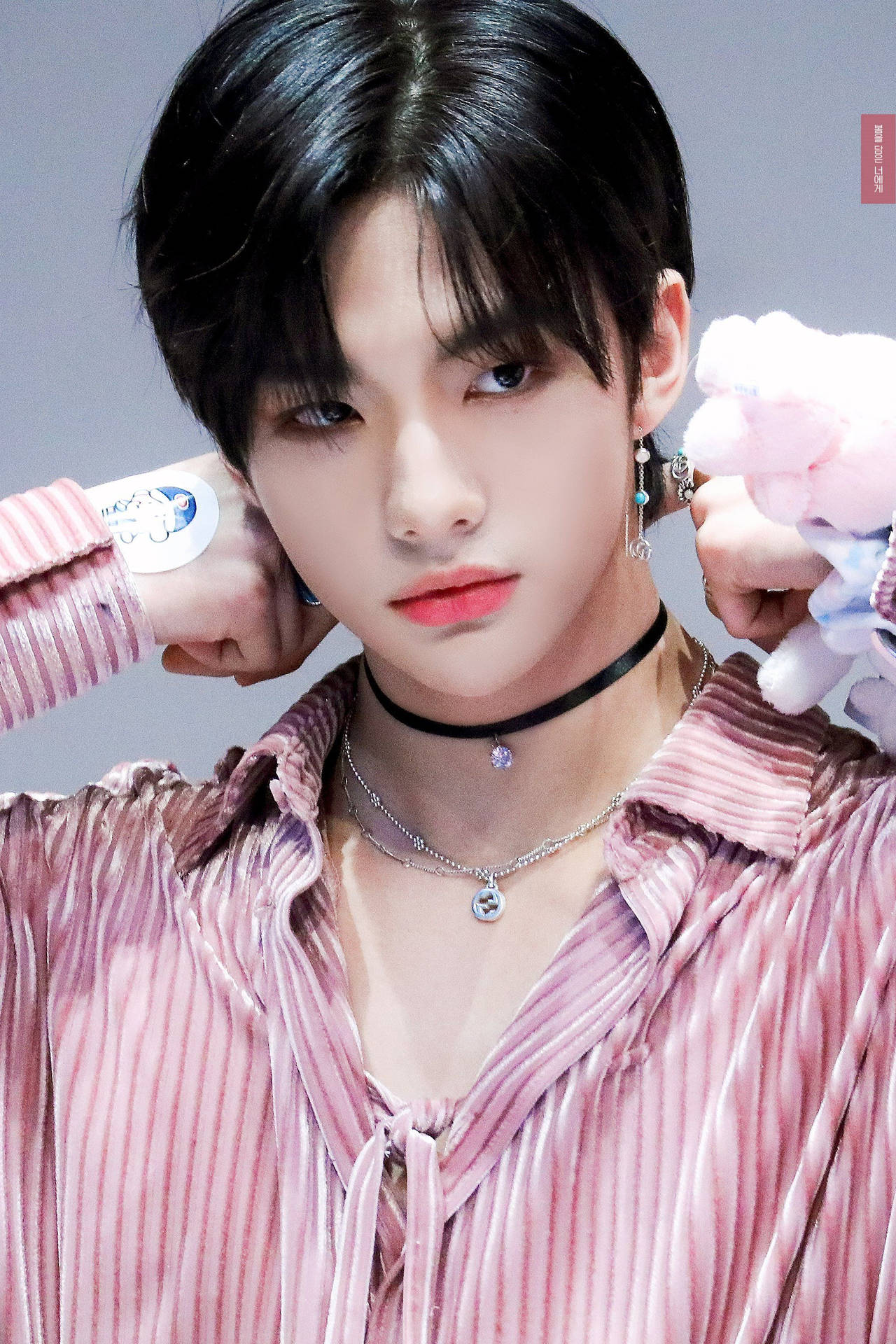 Hyunjin Of Stray Kids Marks The Start Of An Exciting Career! Background
