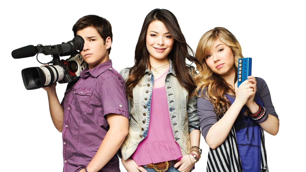 I Carly Cast Promotional Photo Background