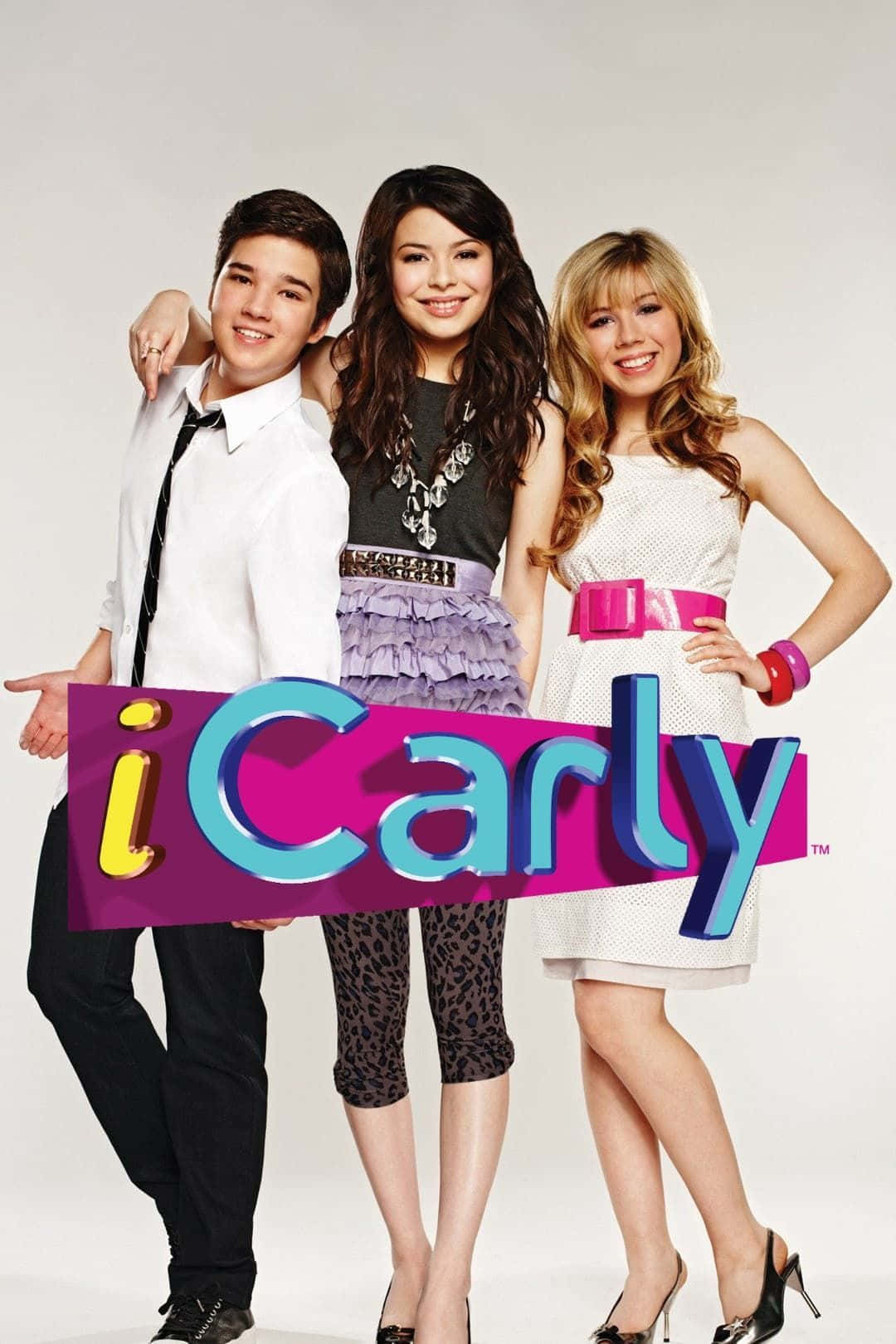 I Carly_ Main_ Cast_ Promotional_ Poster Background