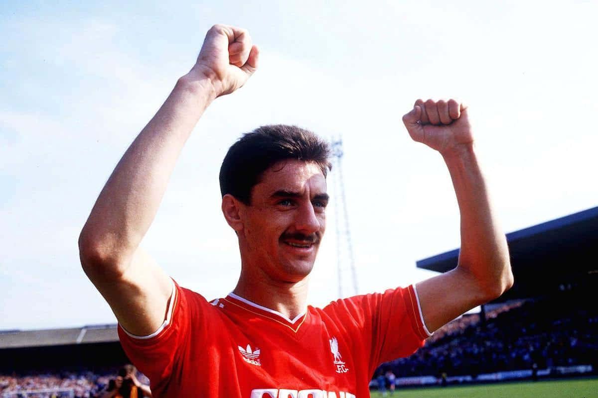 Ian Rush Raise Hands Liverpool Fc Photography Background
