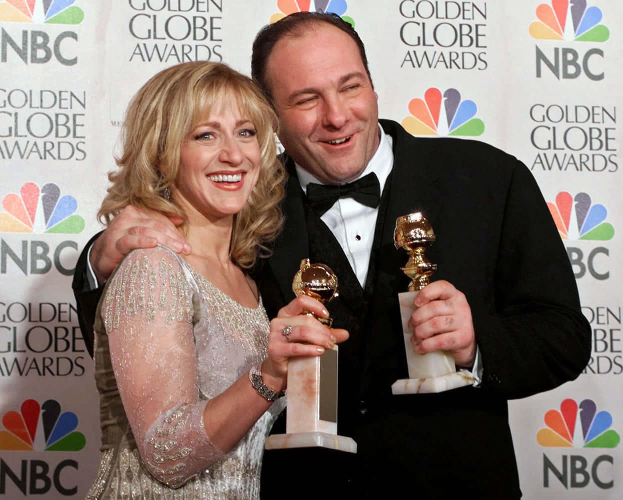 Iconic Actor James Gandolfini Smiling Background