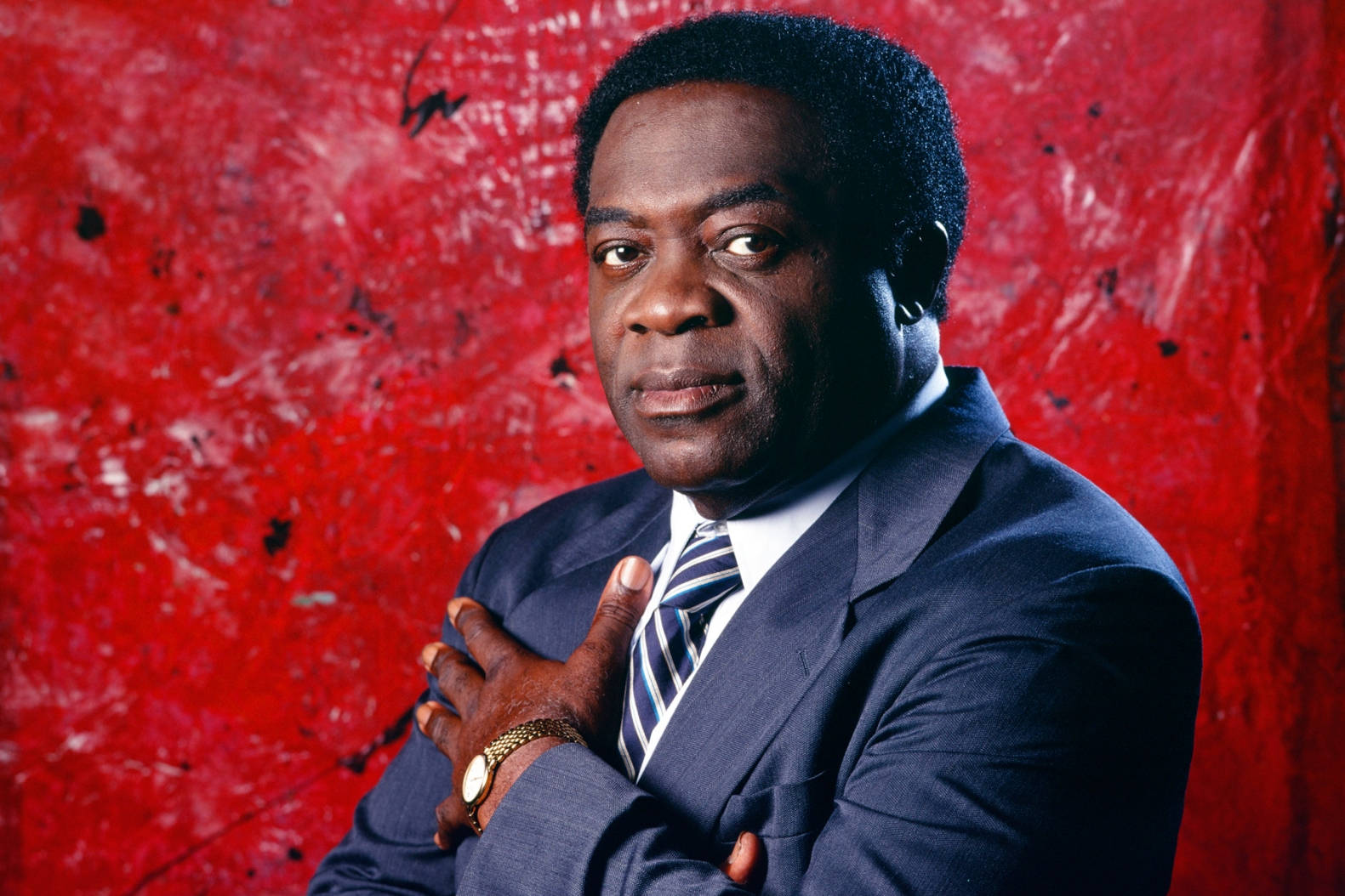 Iconic Actor Yaphet Kotto In A Classic Black And White Portrait