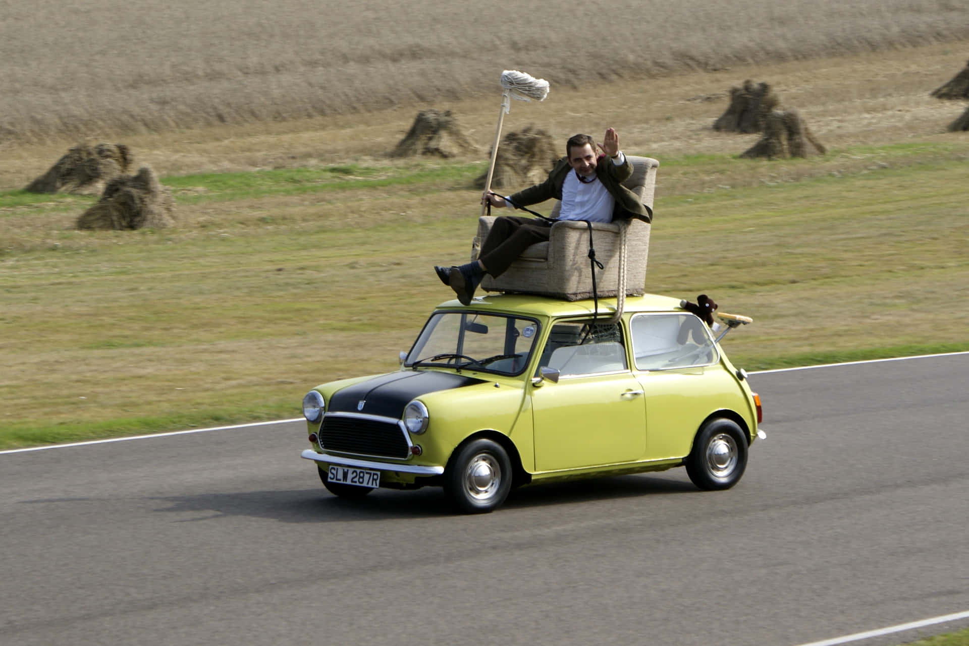 Iconic Chair Roof Car Ride Background