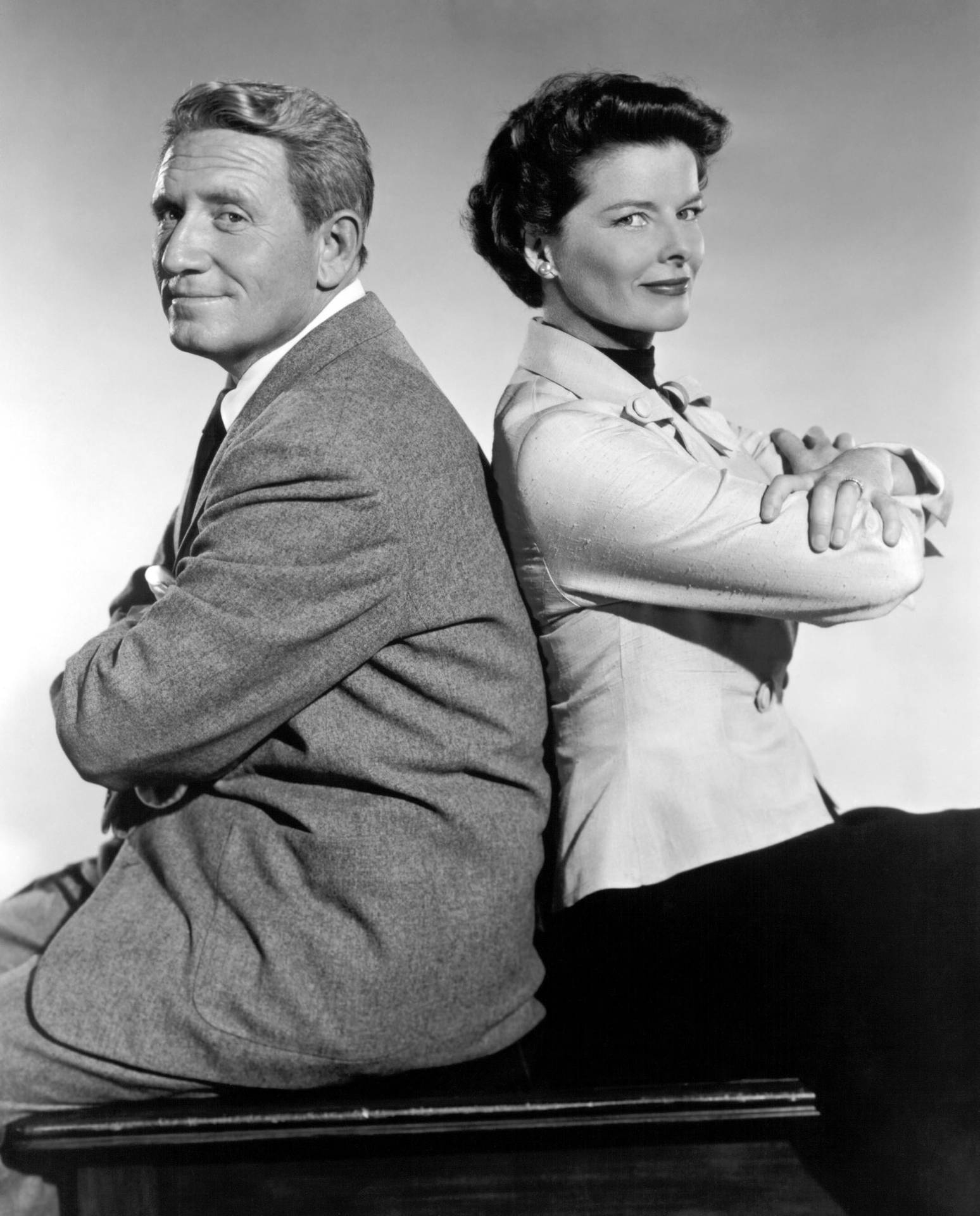 Iconic Hollywood Duo - Spencer Tracy And Katharine Hepburn Background