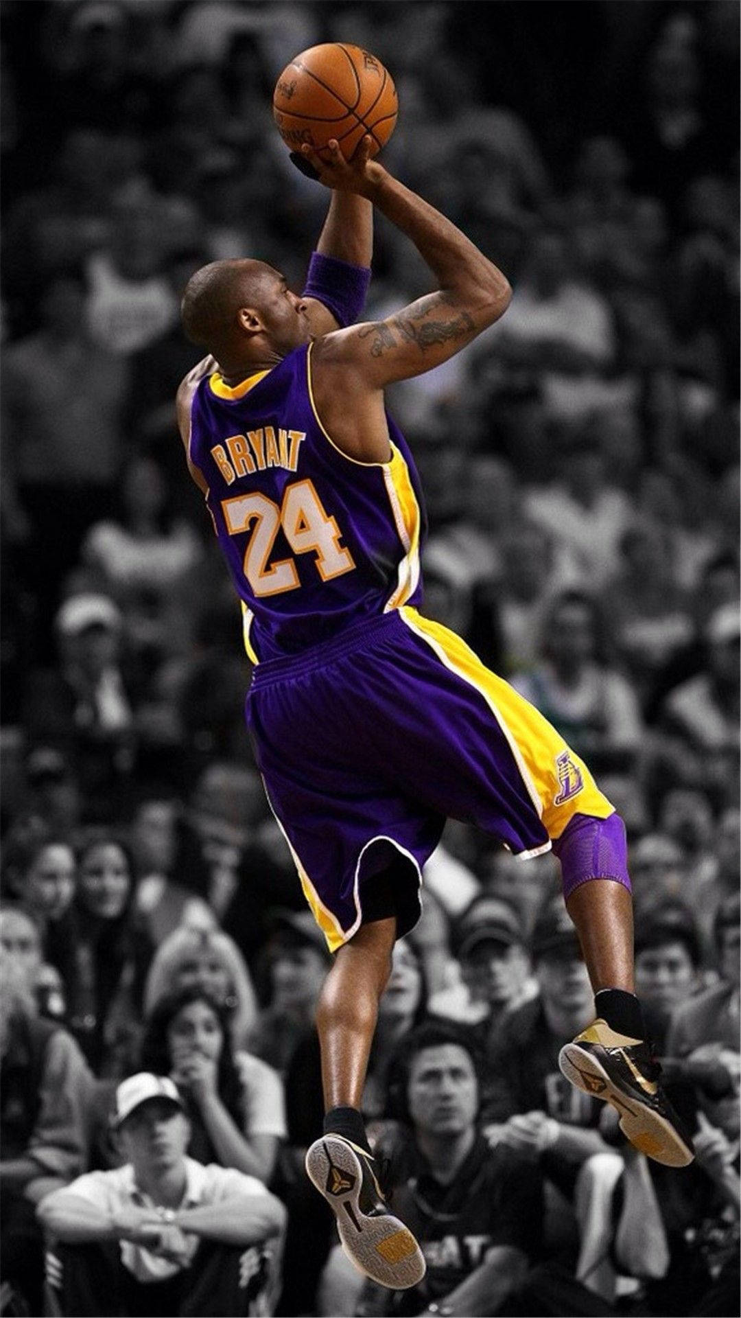 Iconic Jump Shot Kobe Bryant Iphone Background