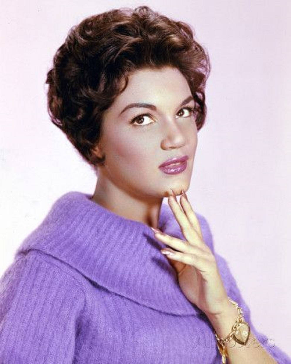 Iconic Portrait Of American Singer And Actress Connie Francis, 1960 Background