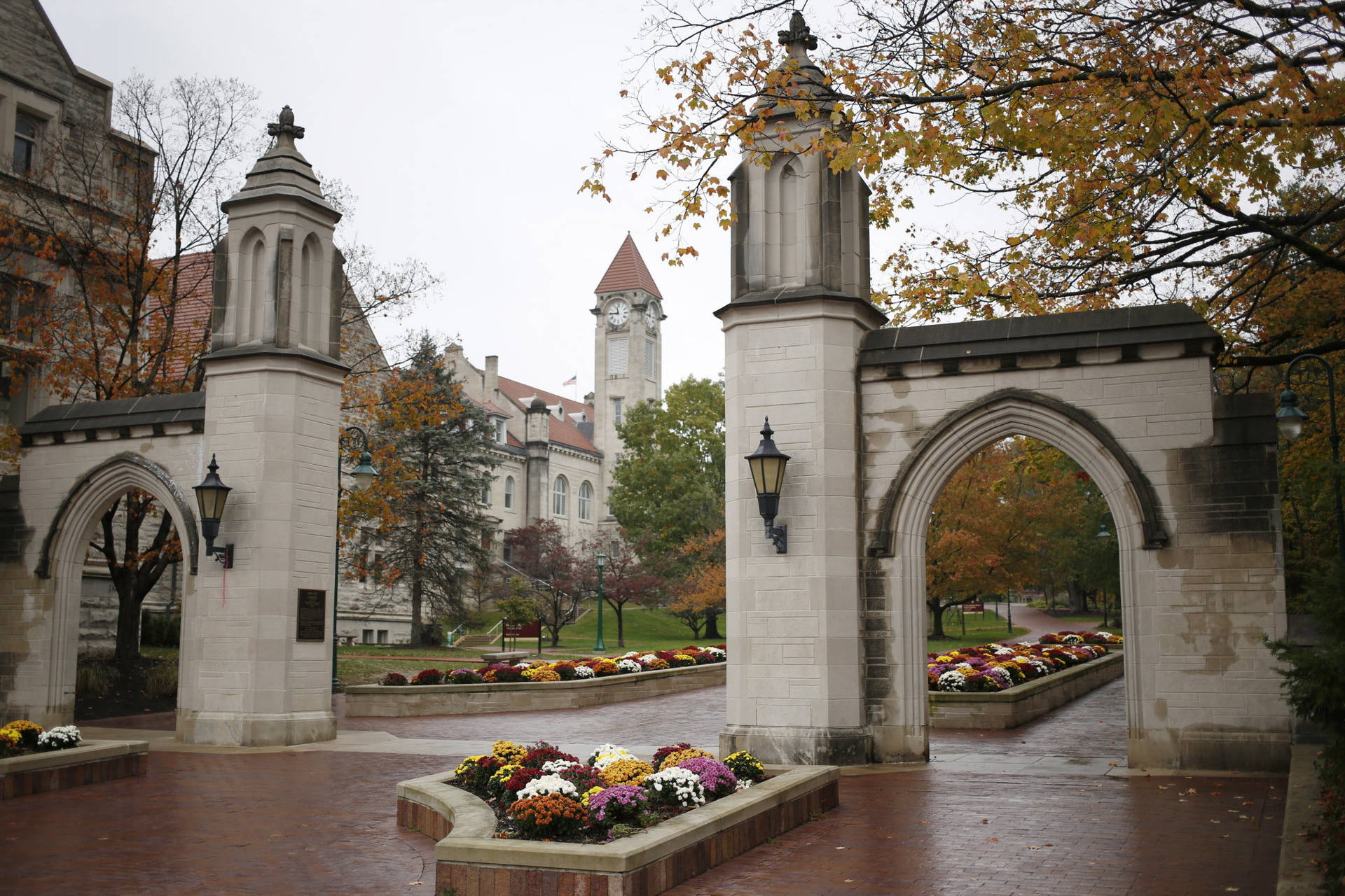 Iconic Sample Gates At Indiana University Bloomington Background