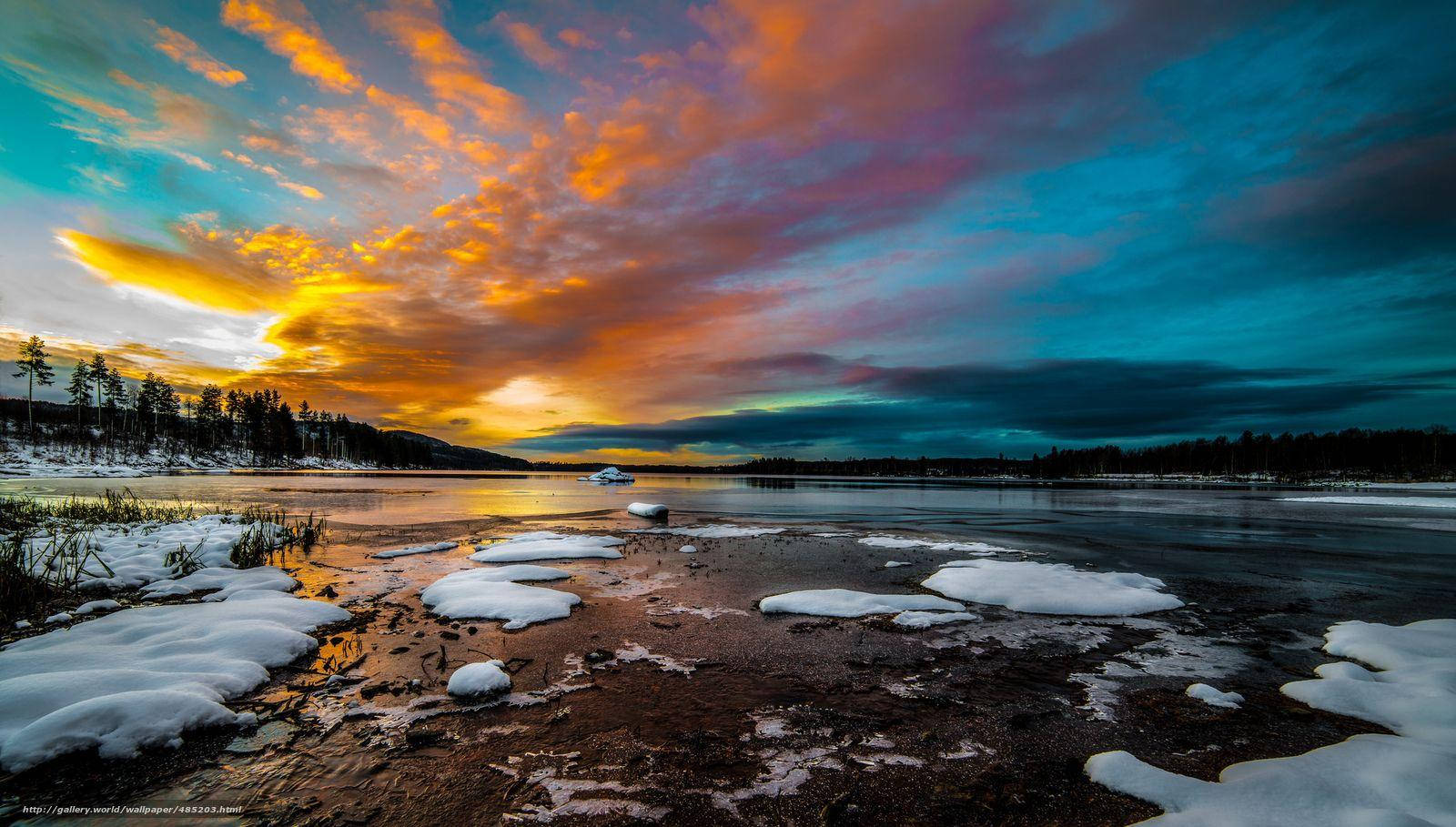 Icy Oslo River Nature Background