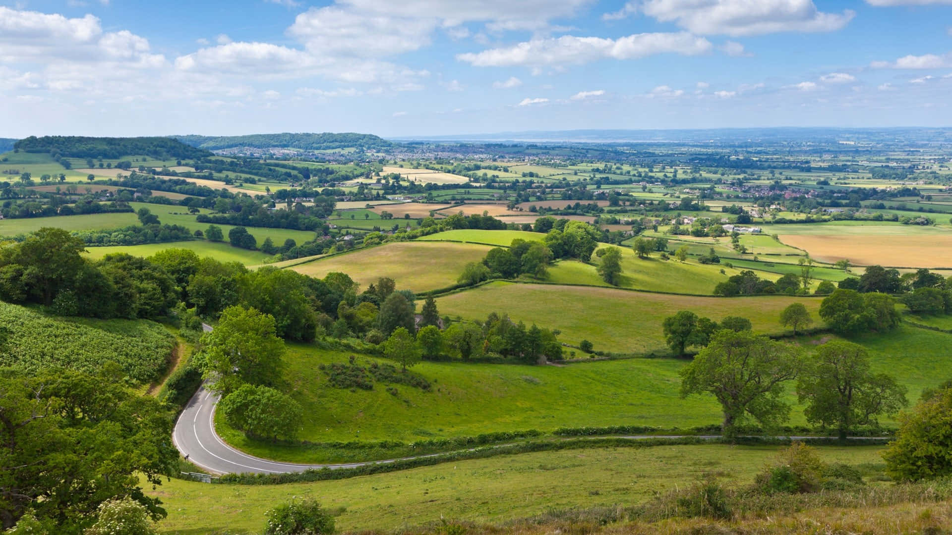 Idyllic Cotswold Countryside Landscape