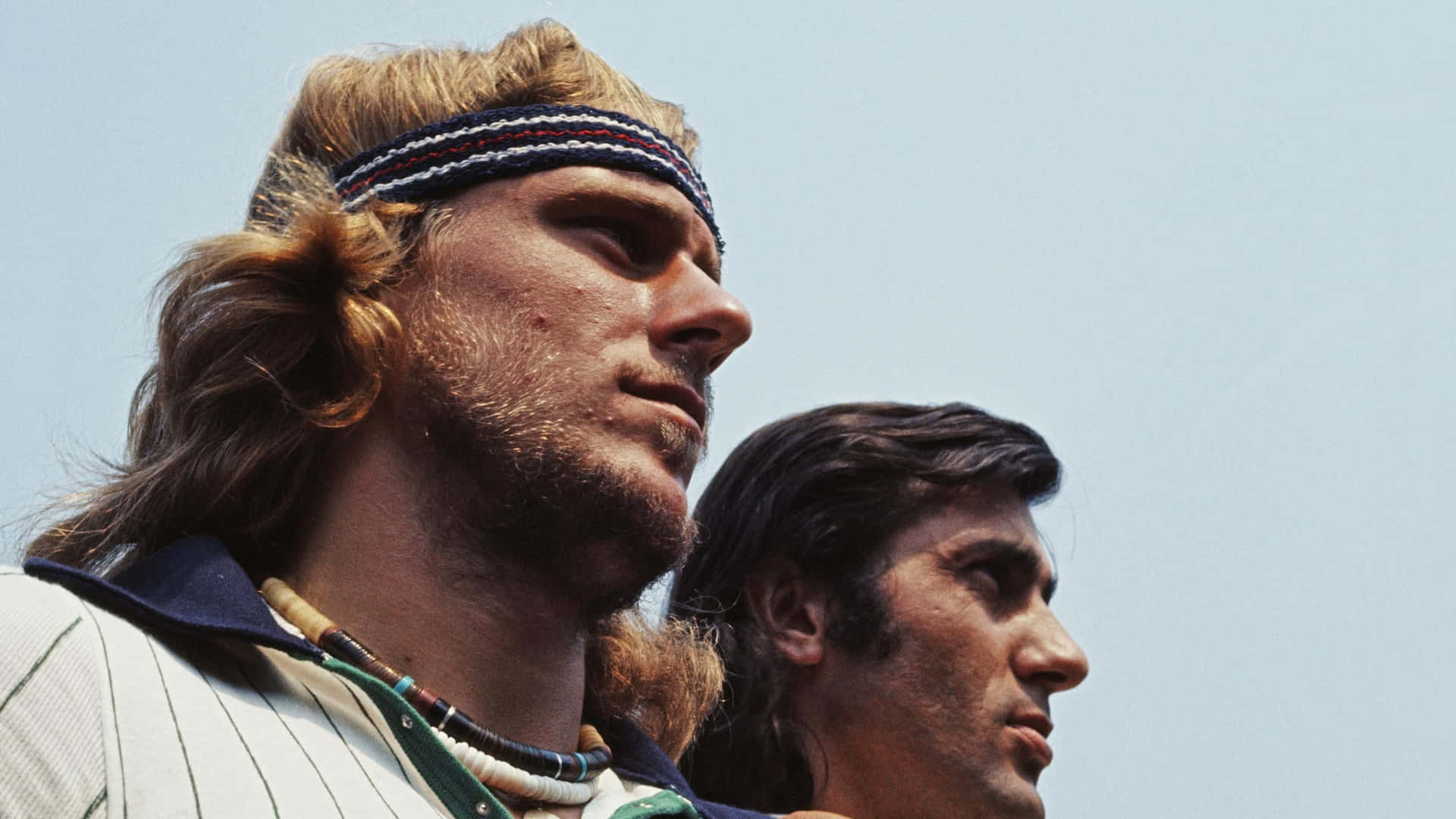 Ilie Năstase Björn Borg Tennis Match Background