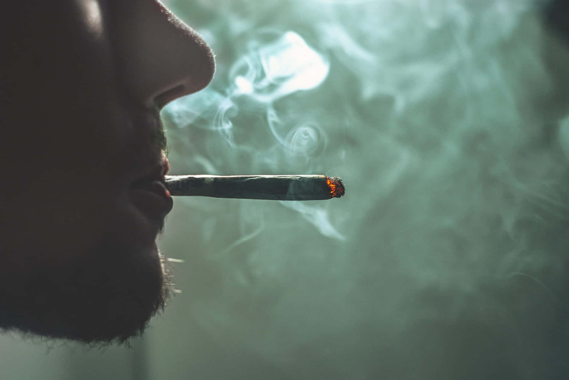 Illicit Smoking Background