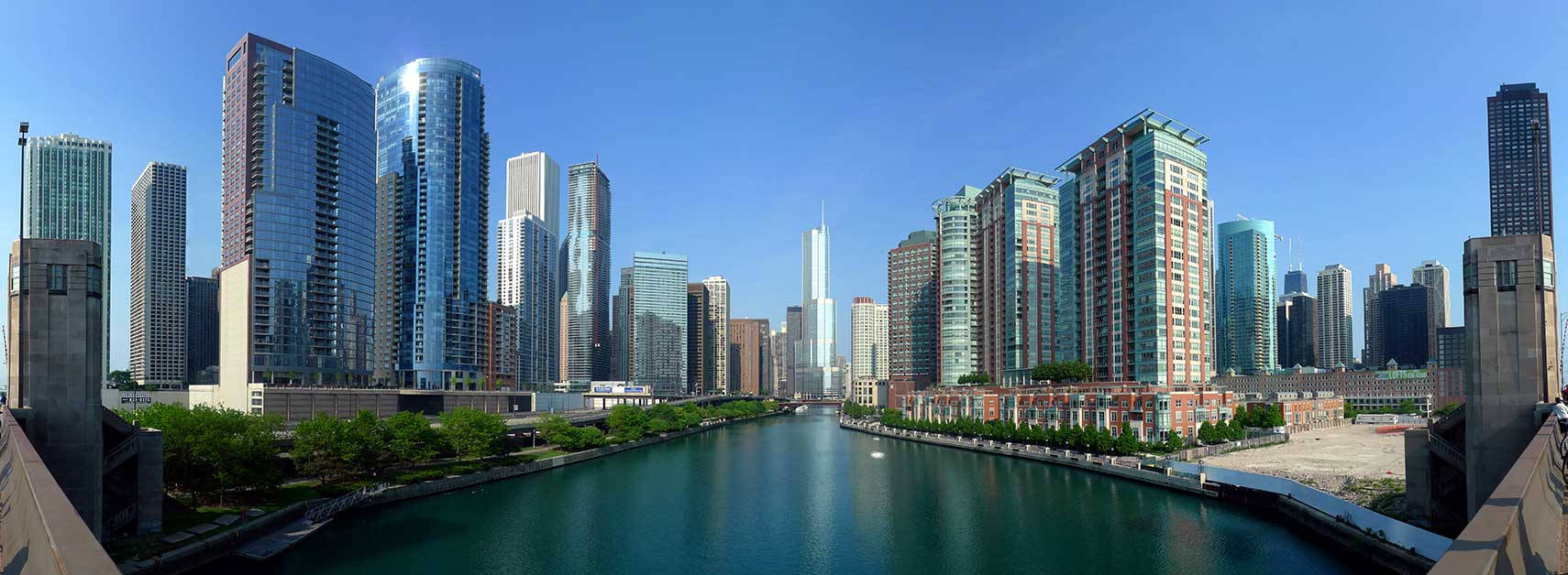 Illinois' Central Business Area Panoramic Photo