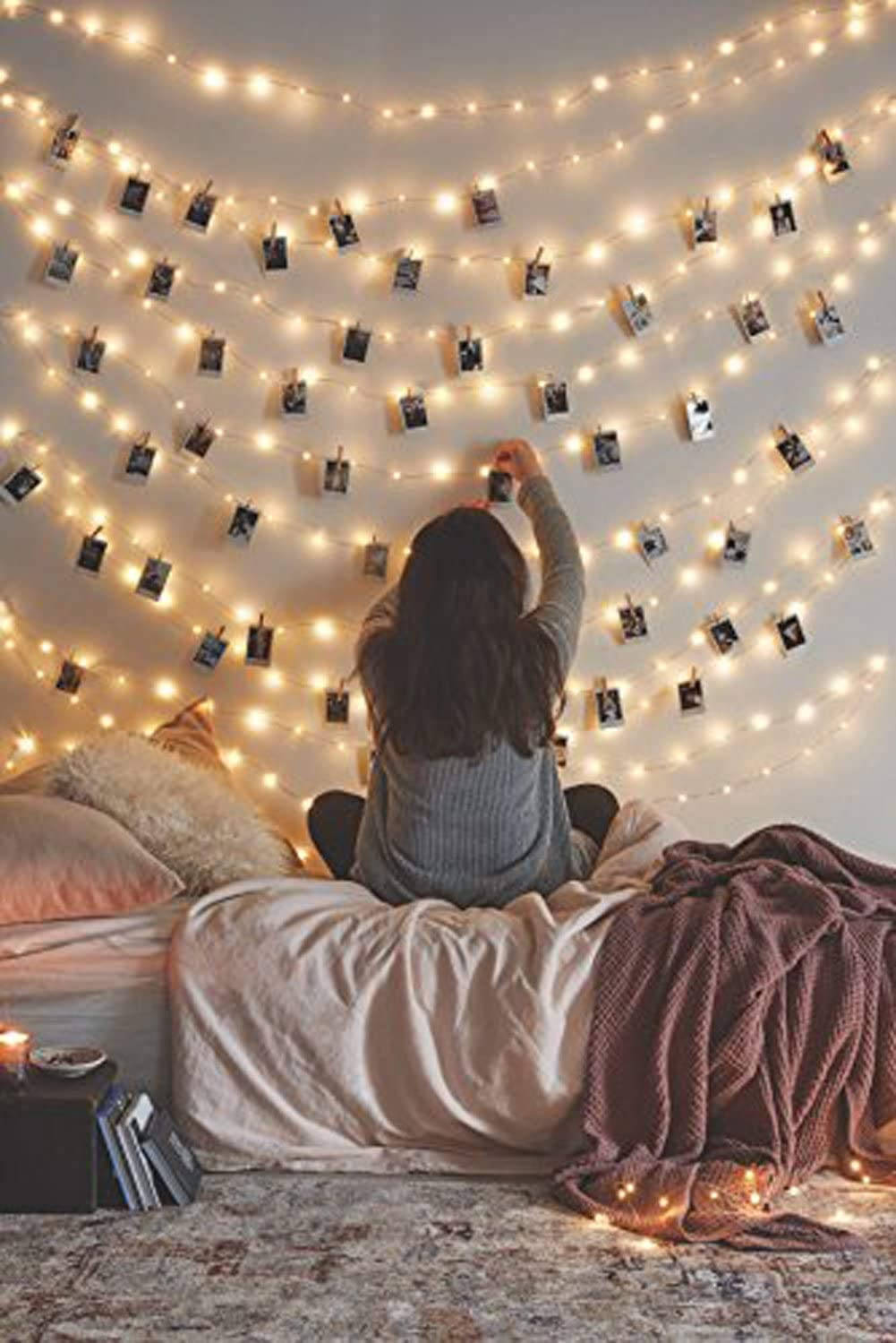 Illuminate Your Space With A Magical Fairy Lights Aesthetic Background