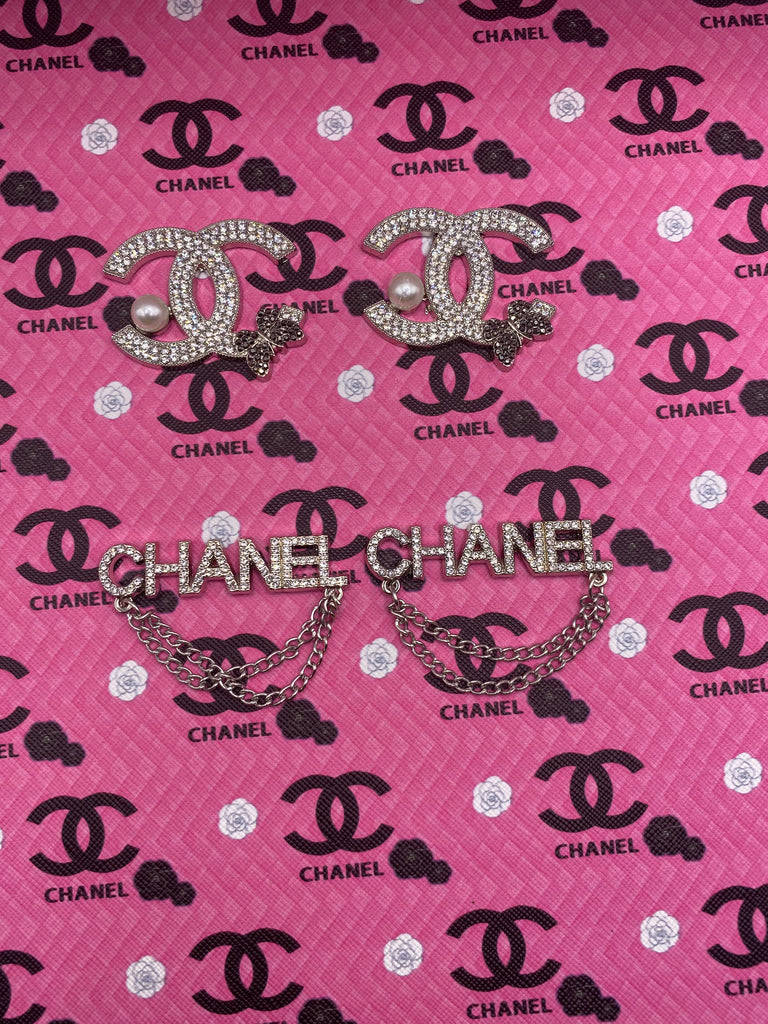 Image Pink Chanel Logo Background