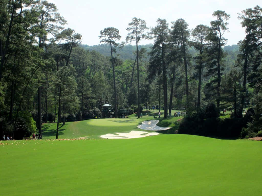 Image View Of The Iconic 18th Hole Of Augusta National Golf Course Background