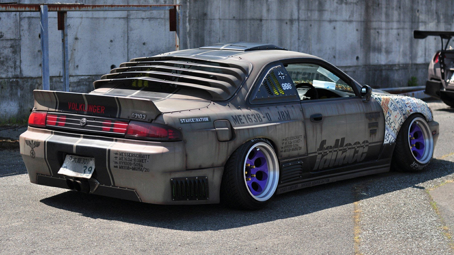 Img Experience The High-performance Of The Nissan Silvia S14 Background