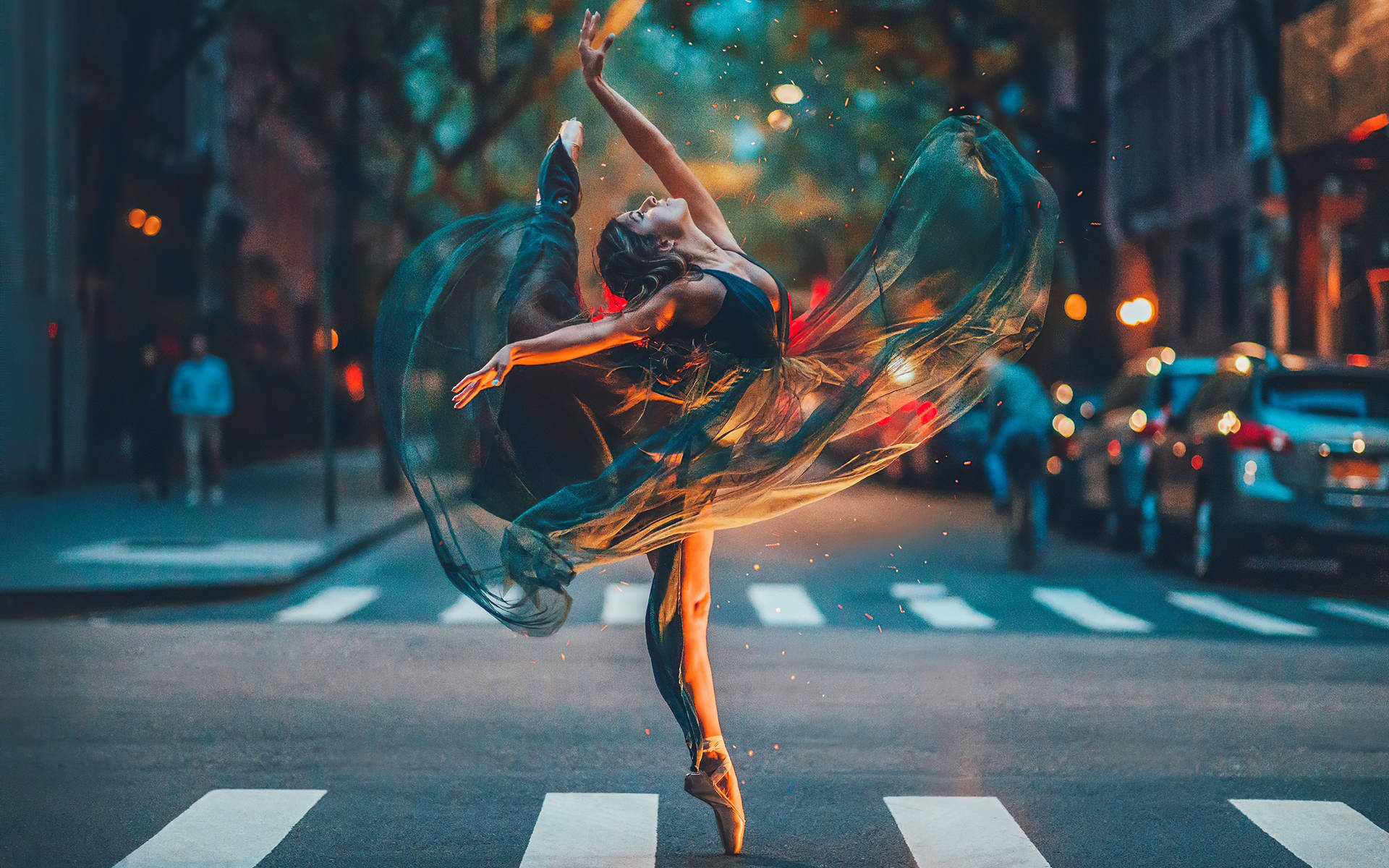 Impromptu Ballet Dance In City Streets