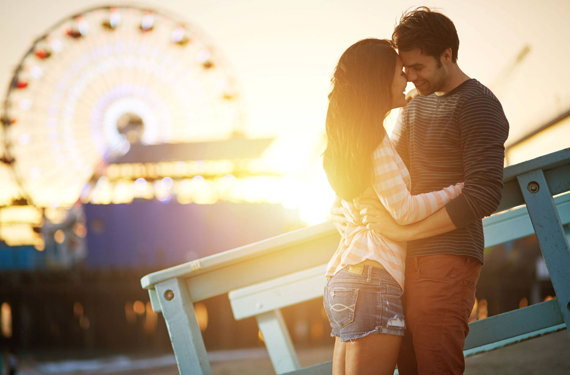 In Love Couples Ferris Wheel