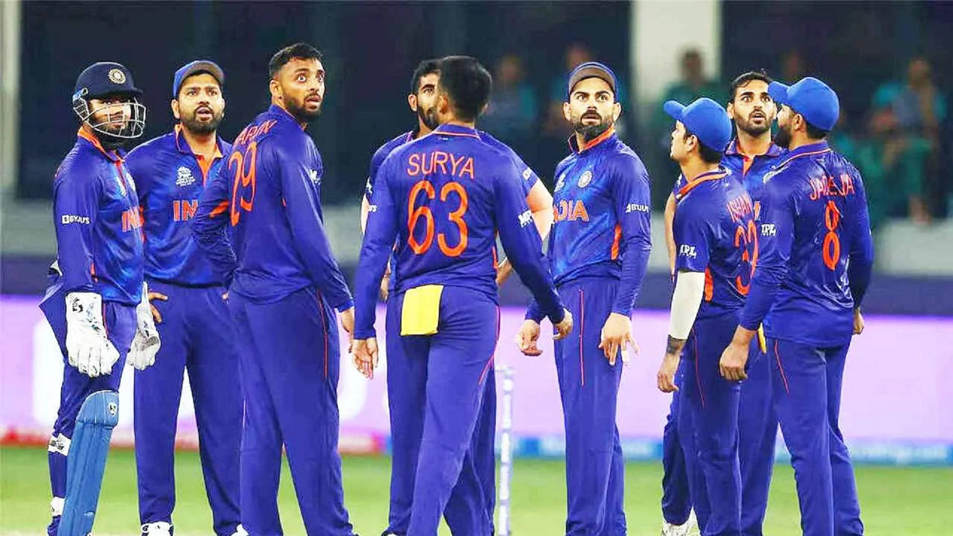 Indian Cricket Team Huddle Background
