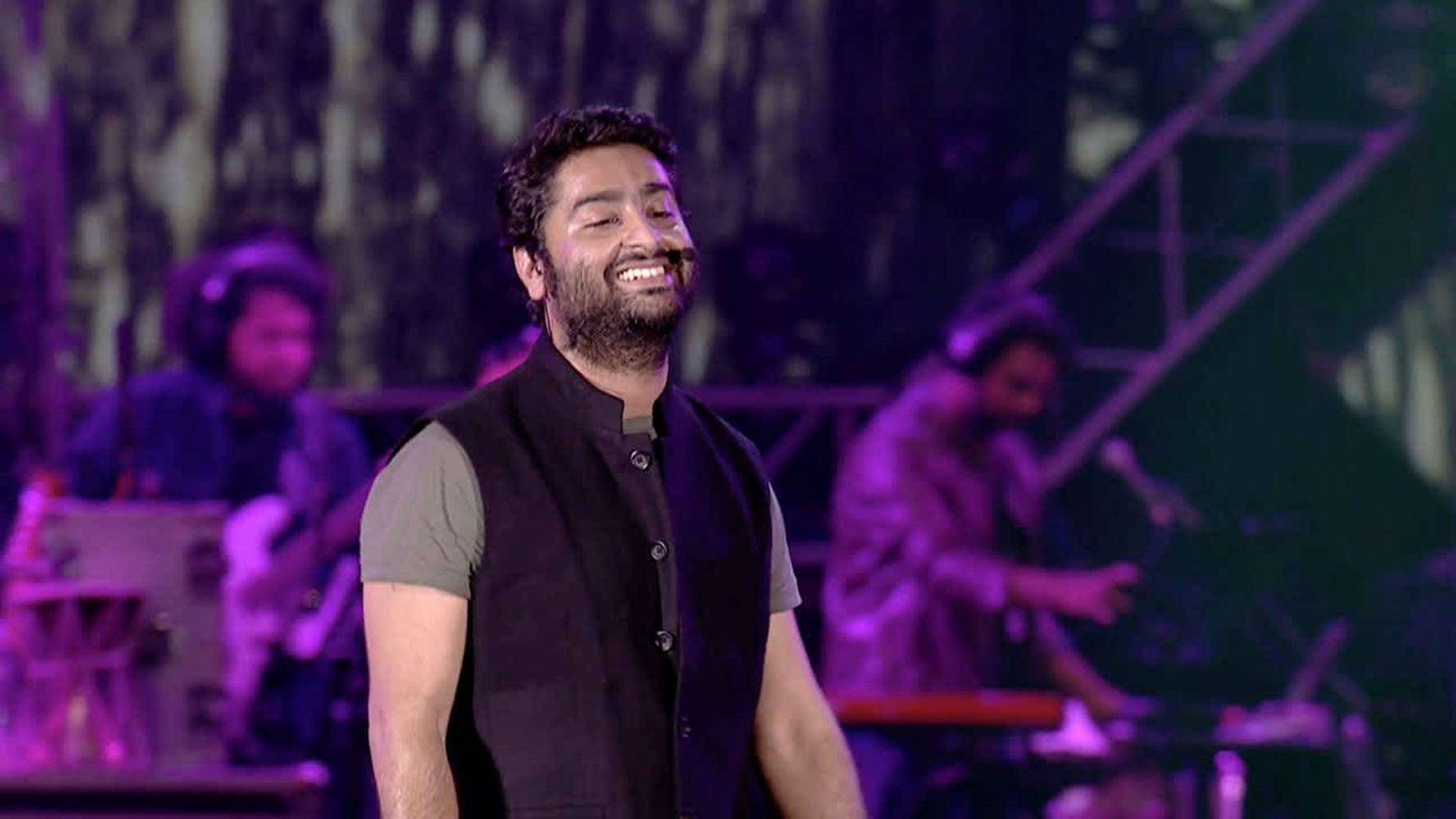 Indian Singer Arijit Singh Candid Smile