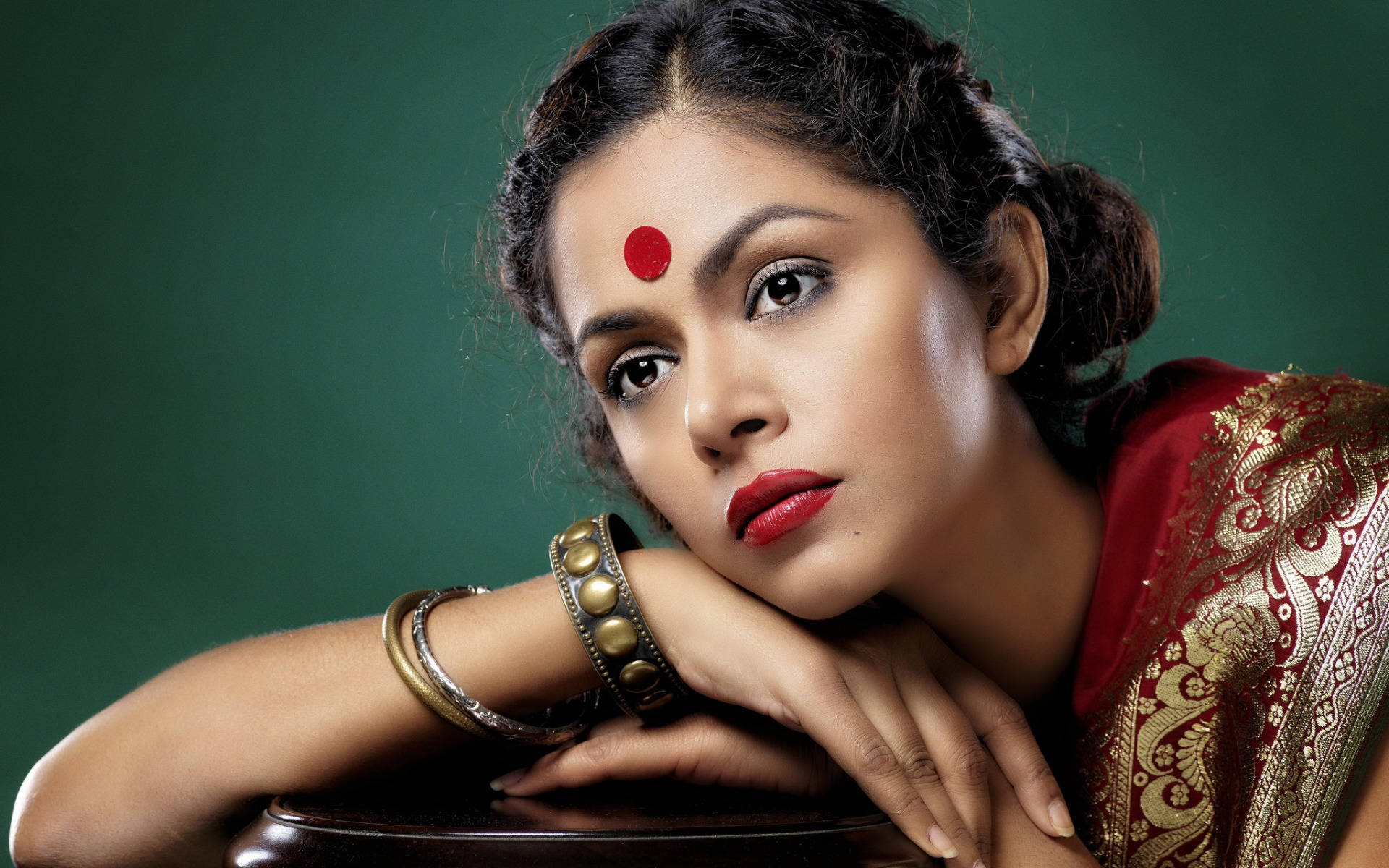 Indian Woman Bindi Background