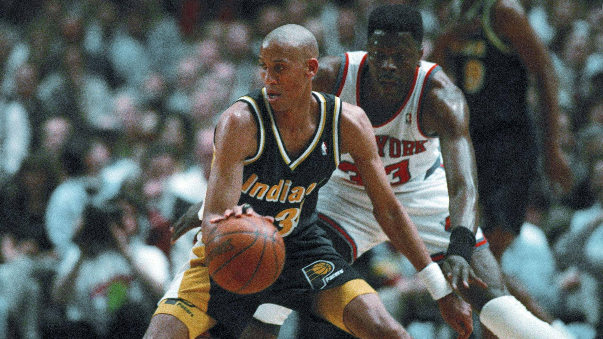 Indiana Pacers Old Player Reggie Miller Background