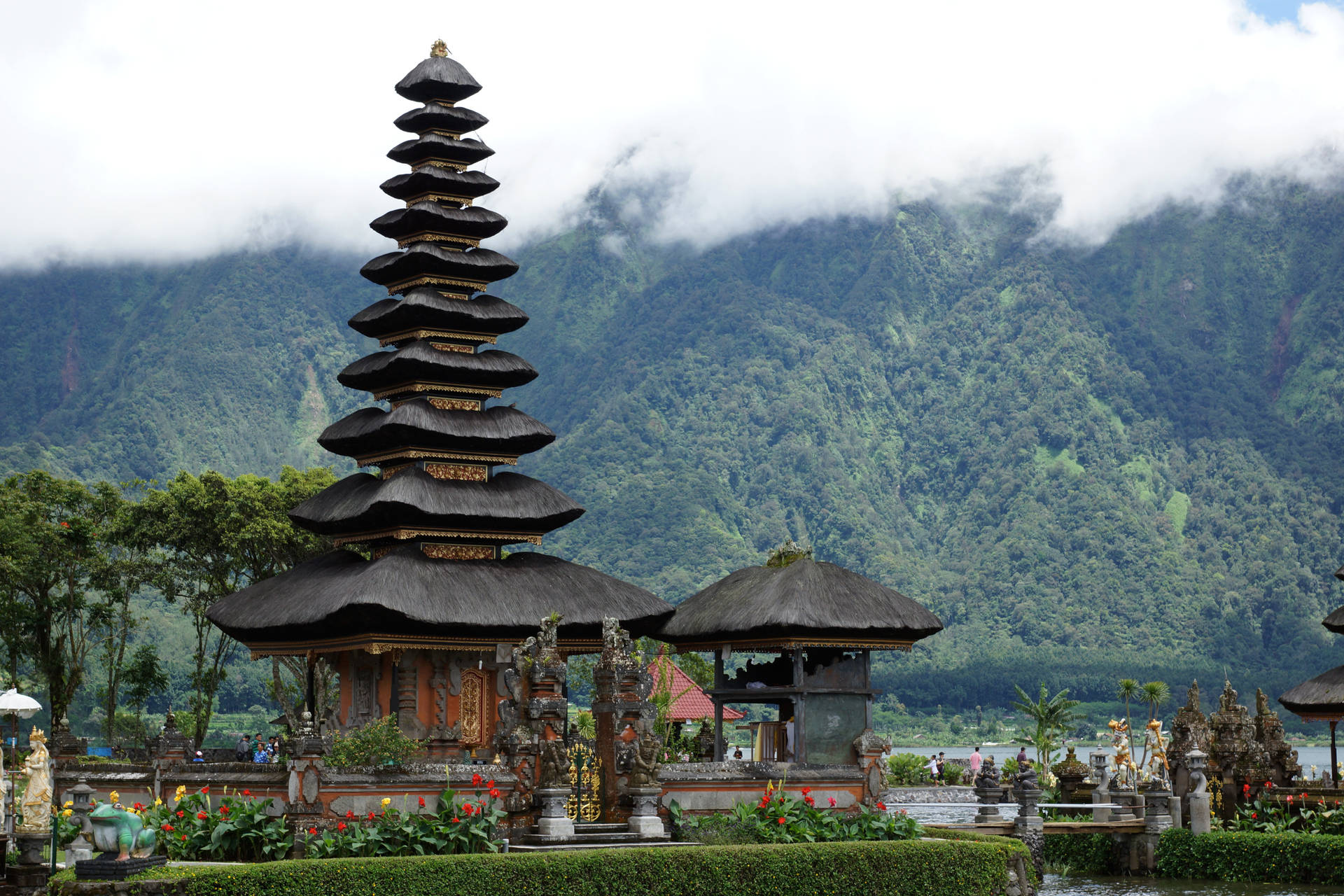 Indonesia Mountain Temple Background