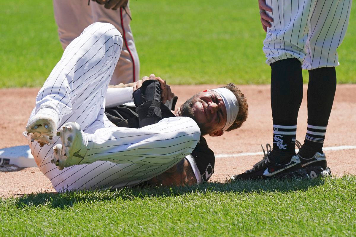 Injured Yoan Moncada Background