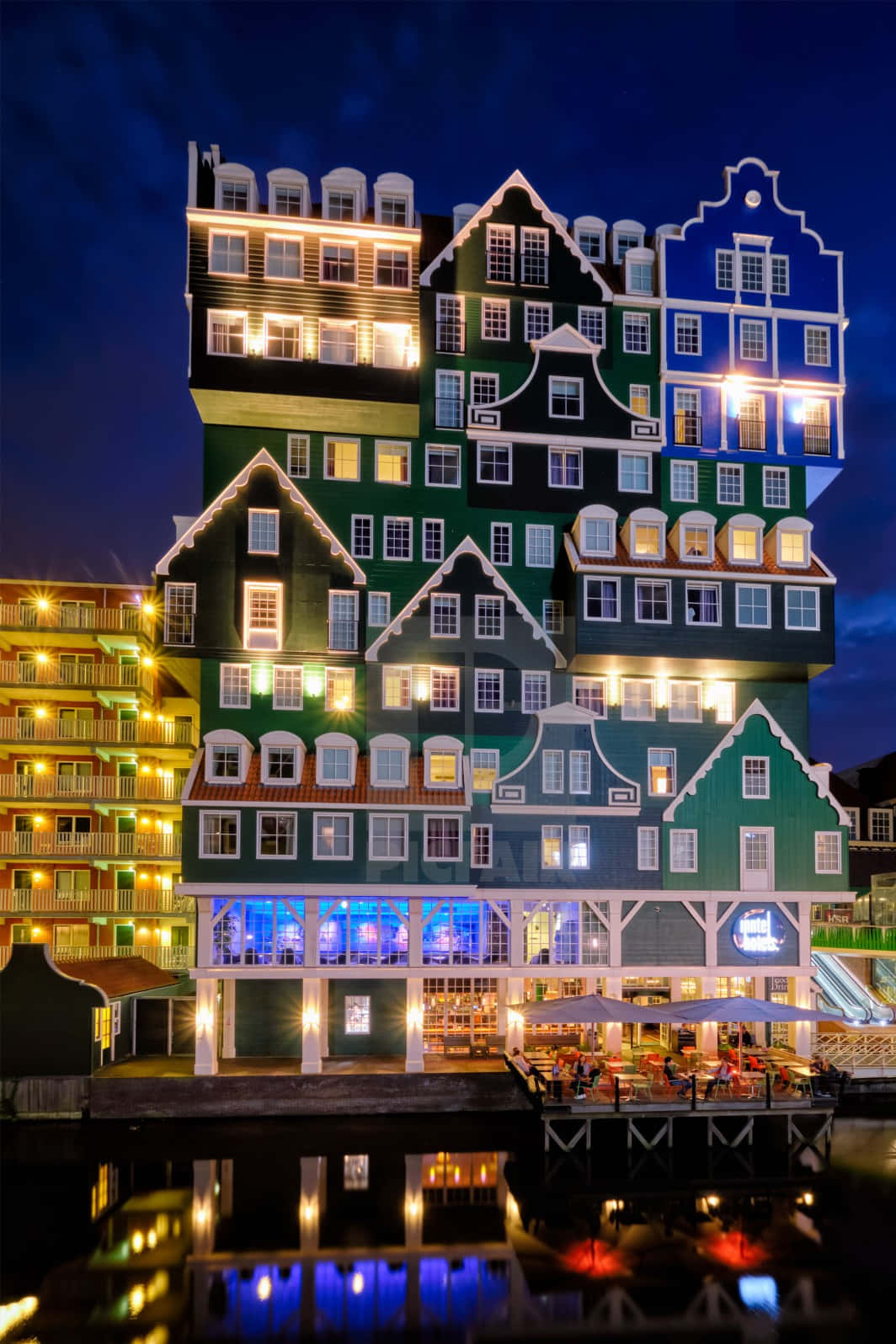Inntel Hotel Zaandam With Lights
