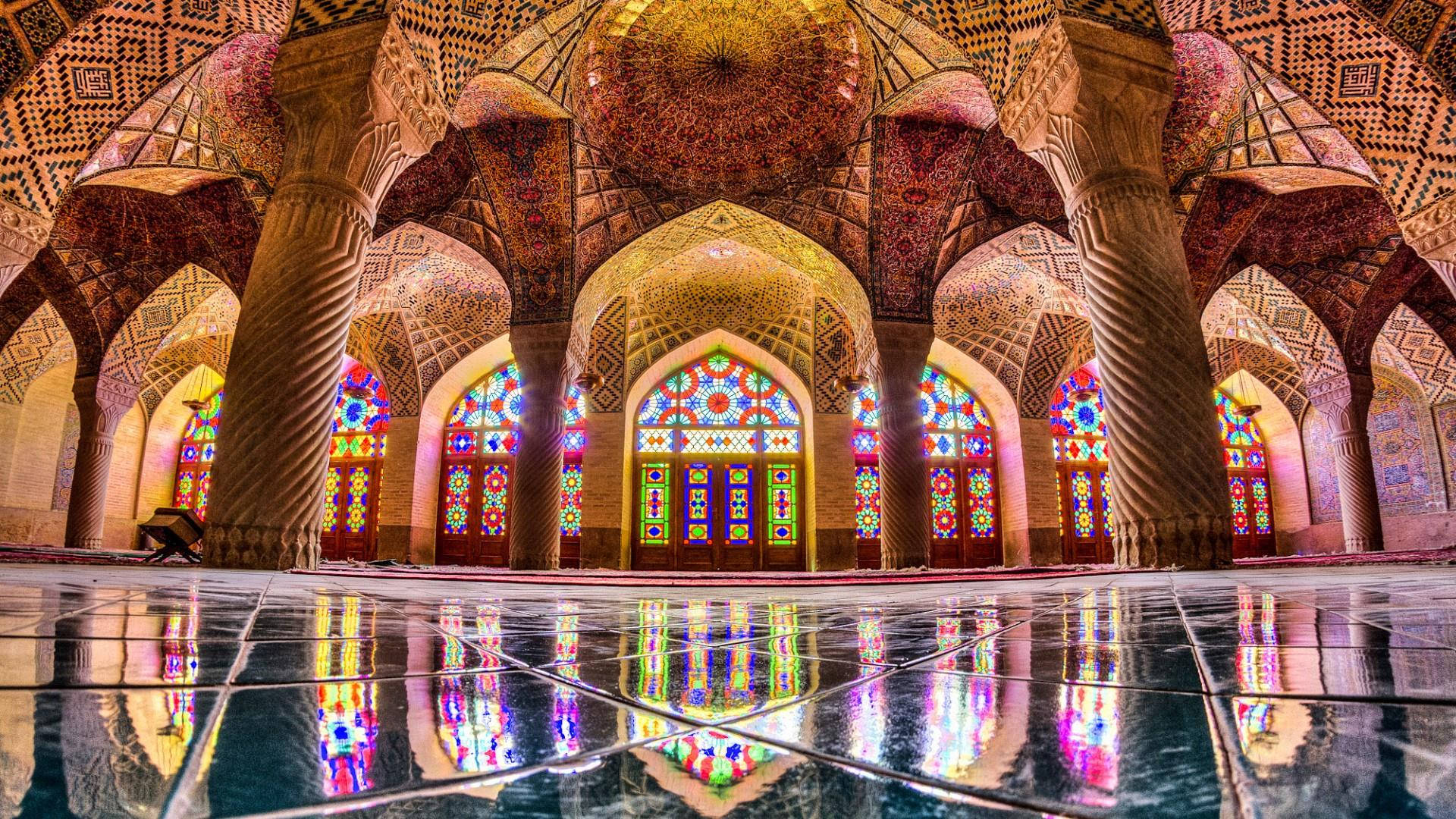 Inside The Vibrant Iran Mosque Background