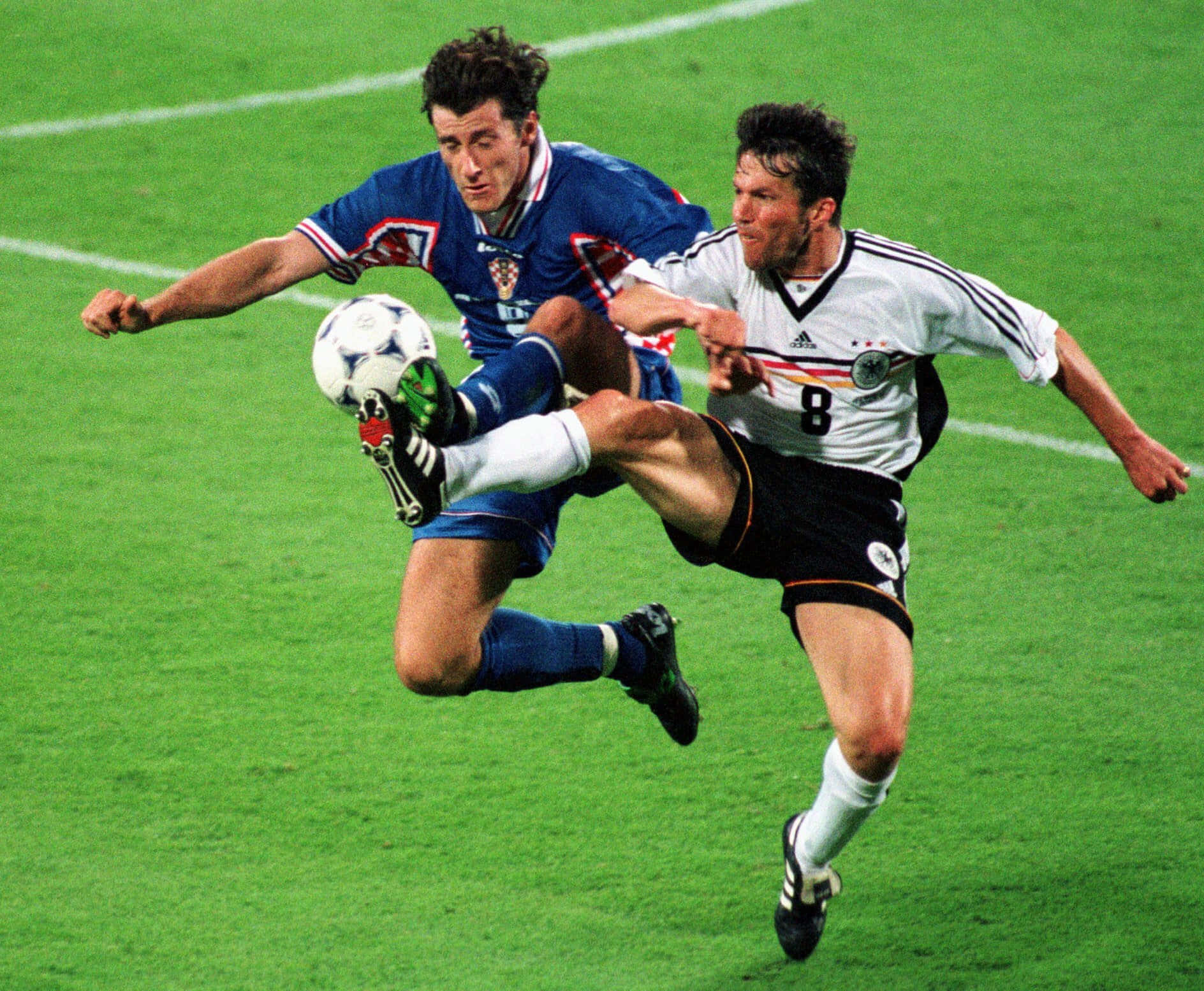 Intense Football Match Davor Suker Background