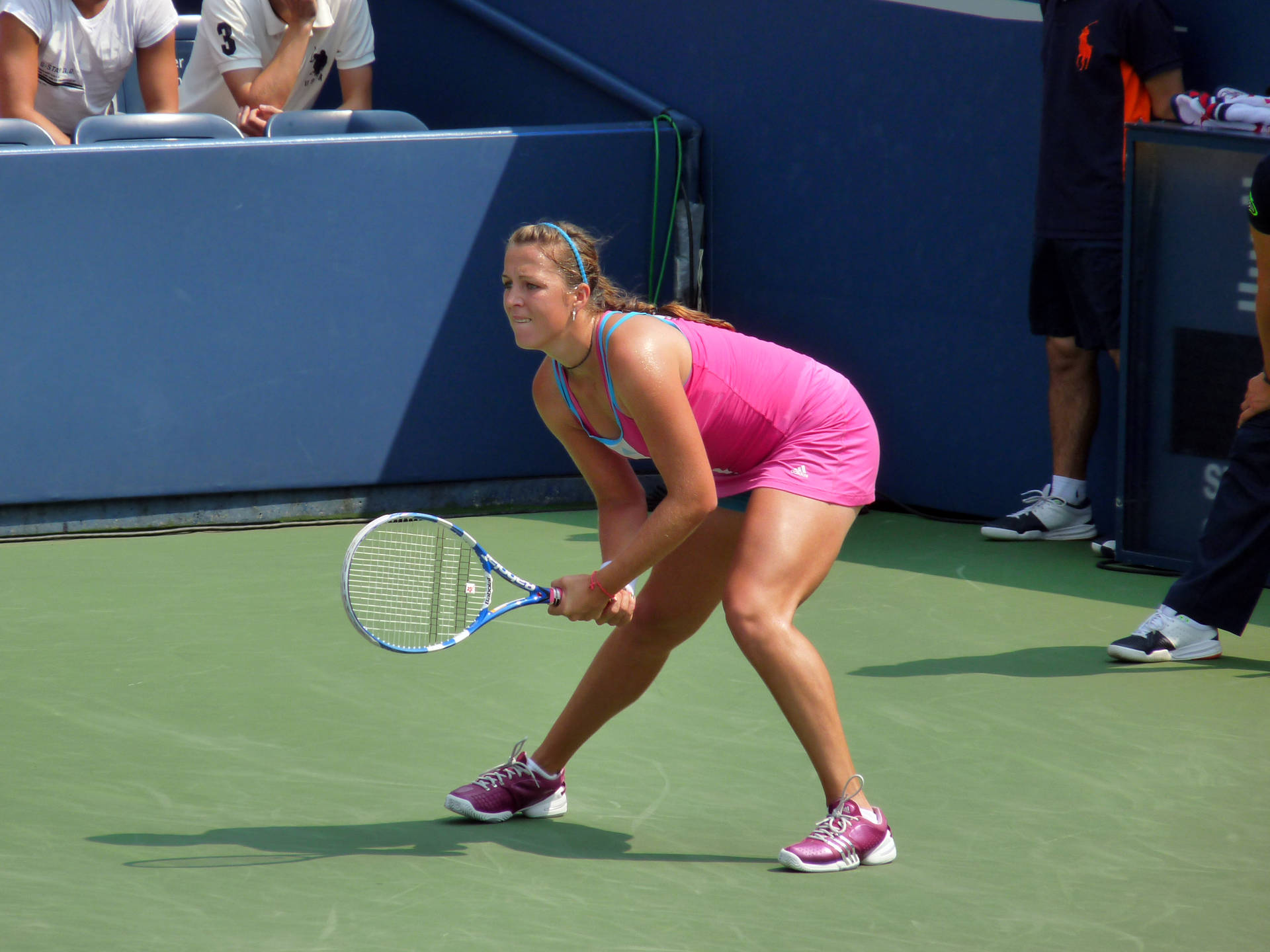 Intense Moment With Tennis Star Anastasia Pavlyuchenkova Background