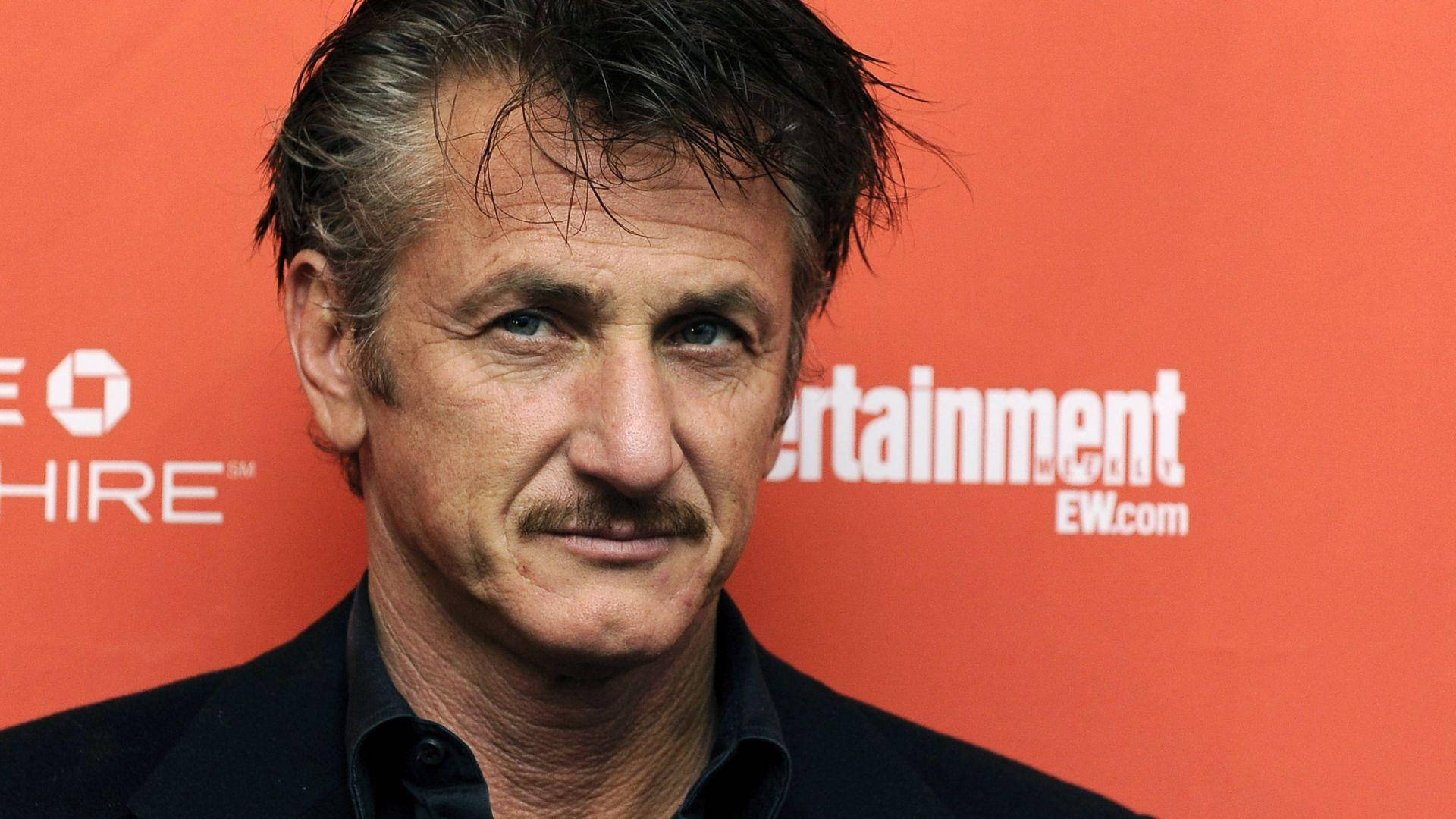 Intense Portrait Of Sean Penn Background