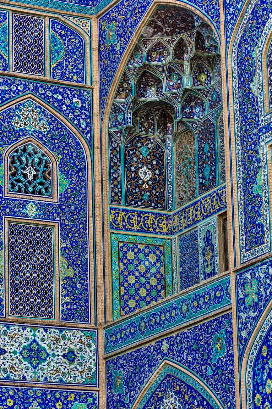 Interior Design Elements In Shah Mosque Background
