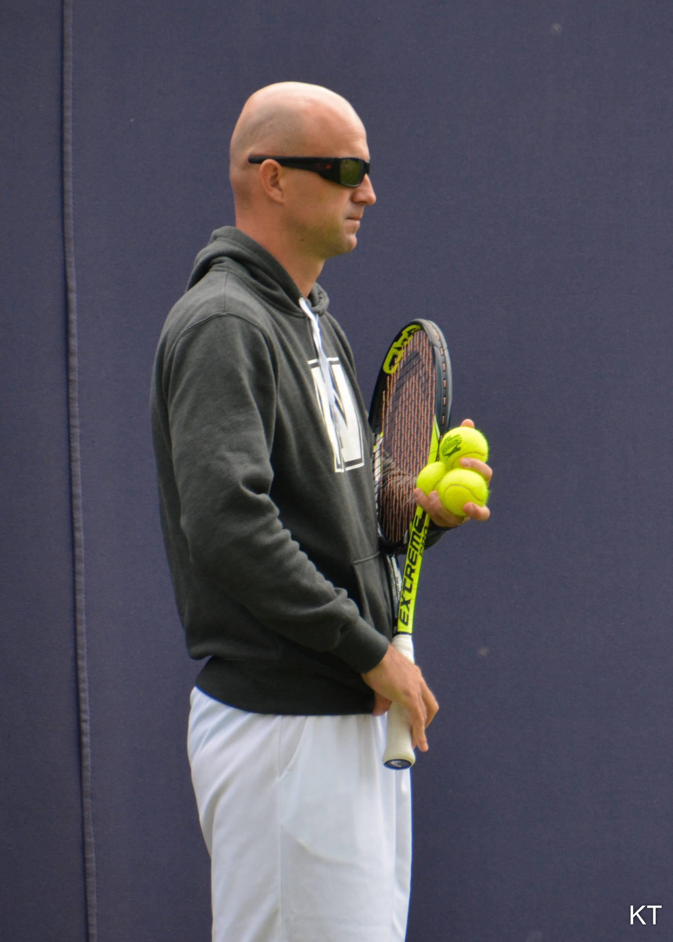 International Tennis Pro Ivan Ljubicic In Action Background