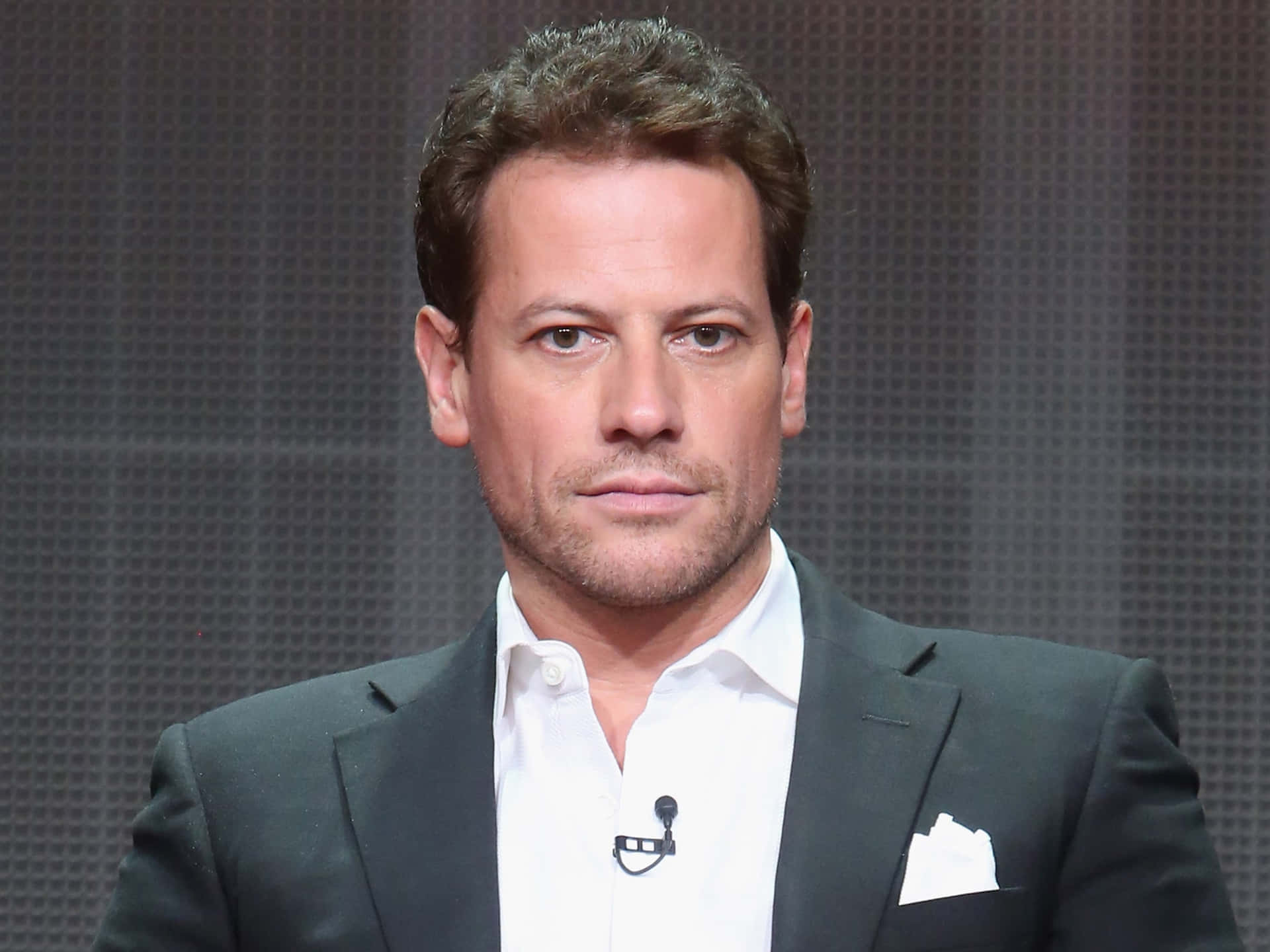 Ioan Gruffudd 2048 X 1536