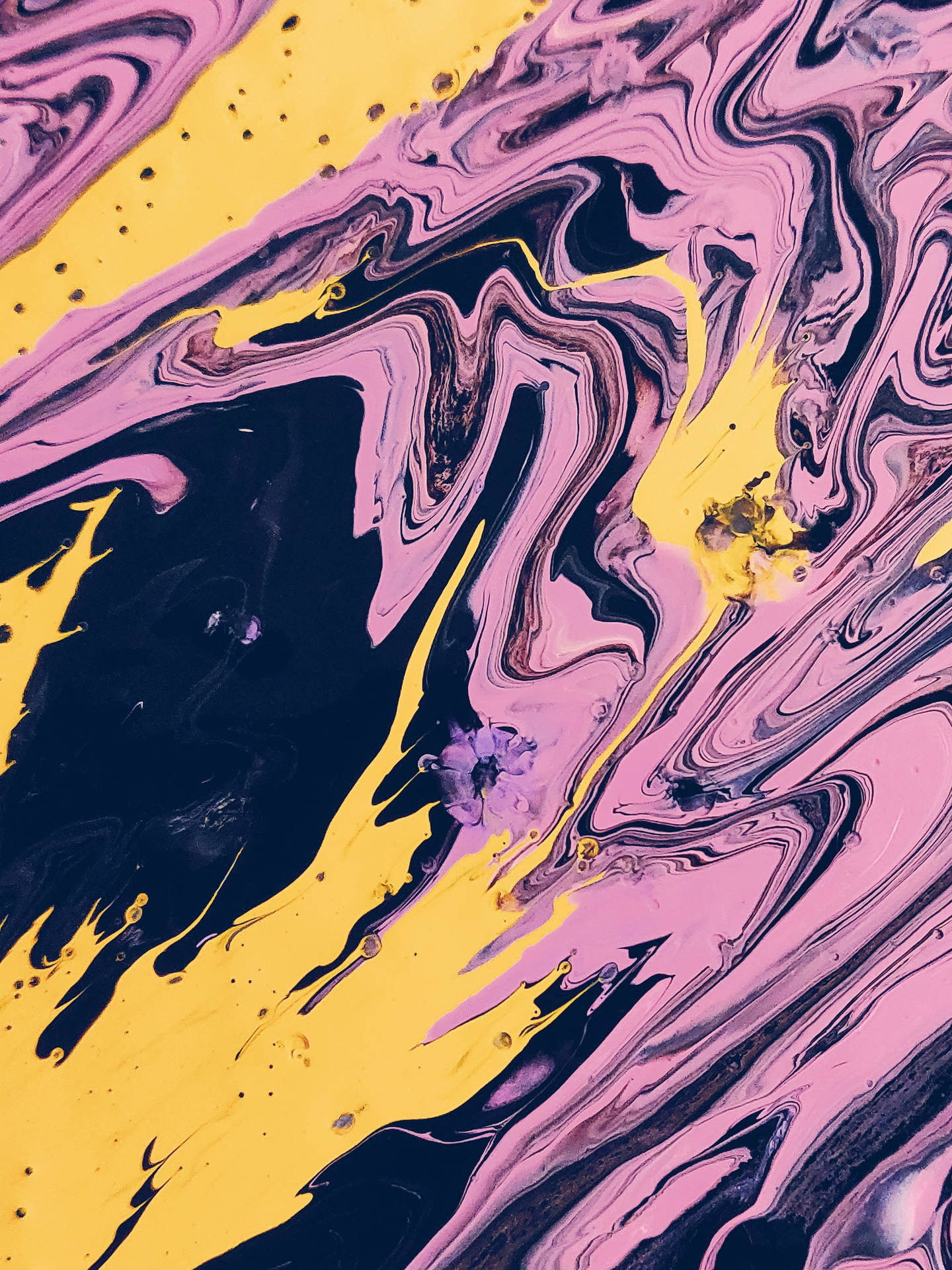 Ios 14 Yellow And Pink Abstract Background