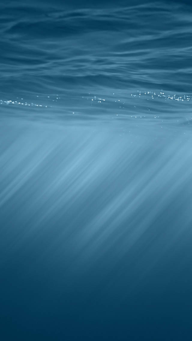 Ios 8 Cerulean Blue Sea Background