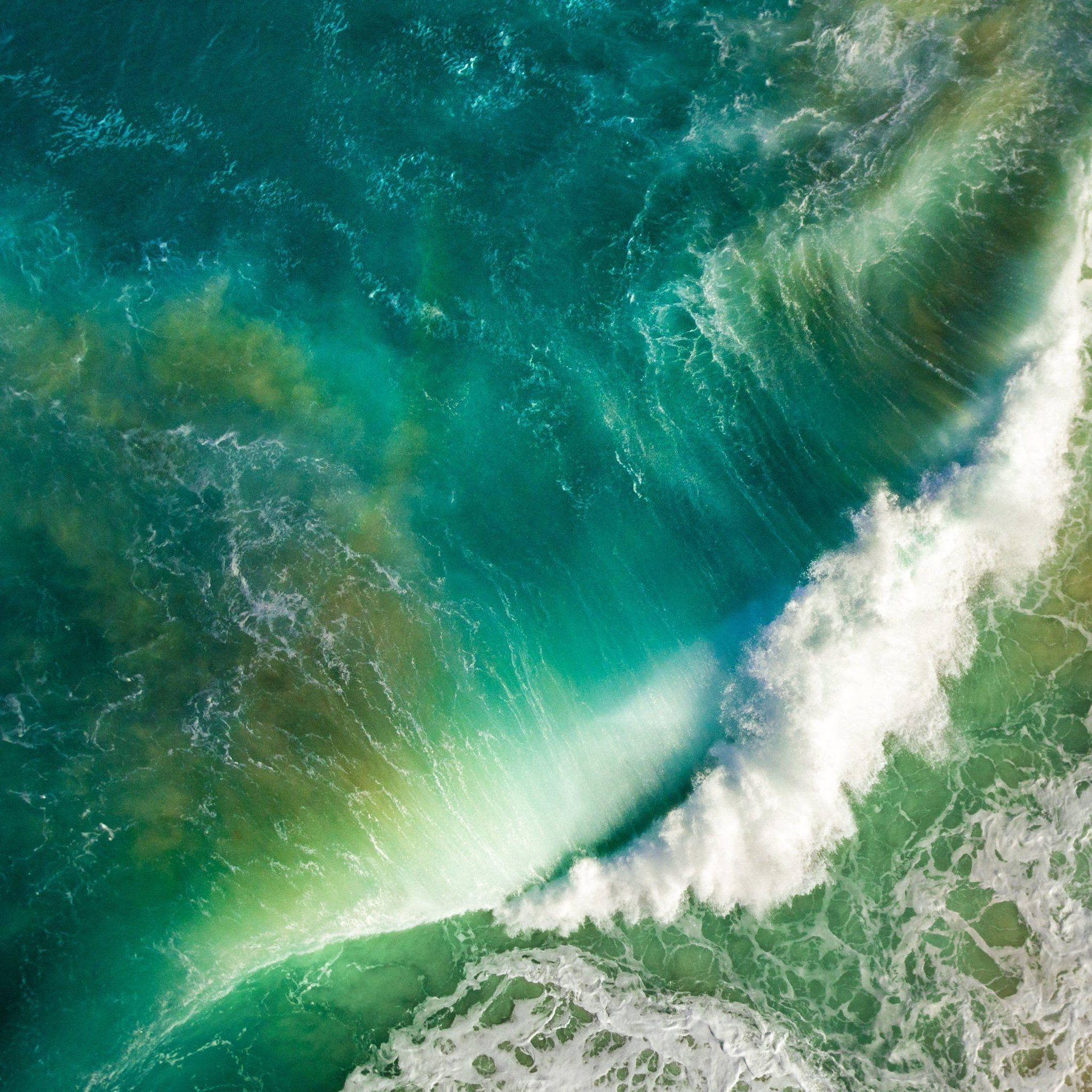 Ipad Pro Top View Of Waves Crashing